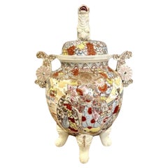 Grand vase à couvercle Satsuma de qualité japonaise