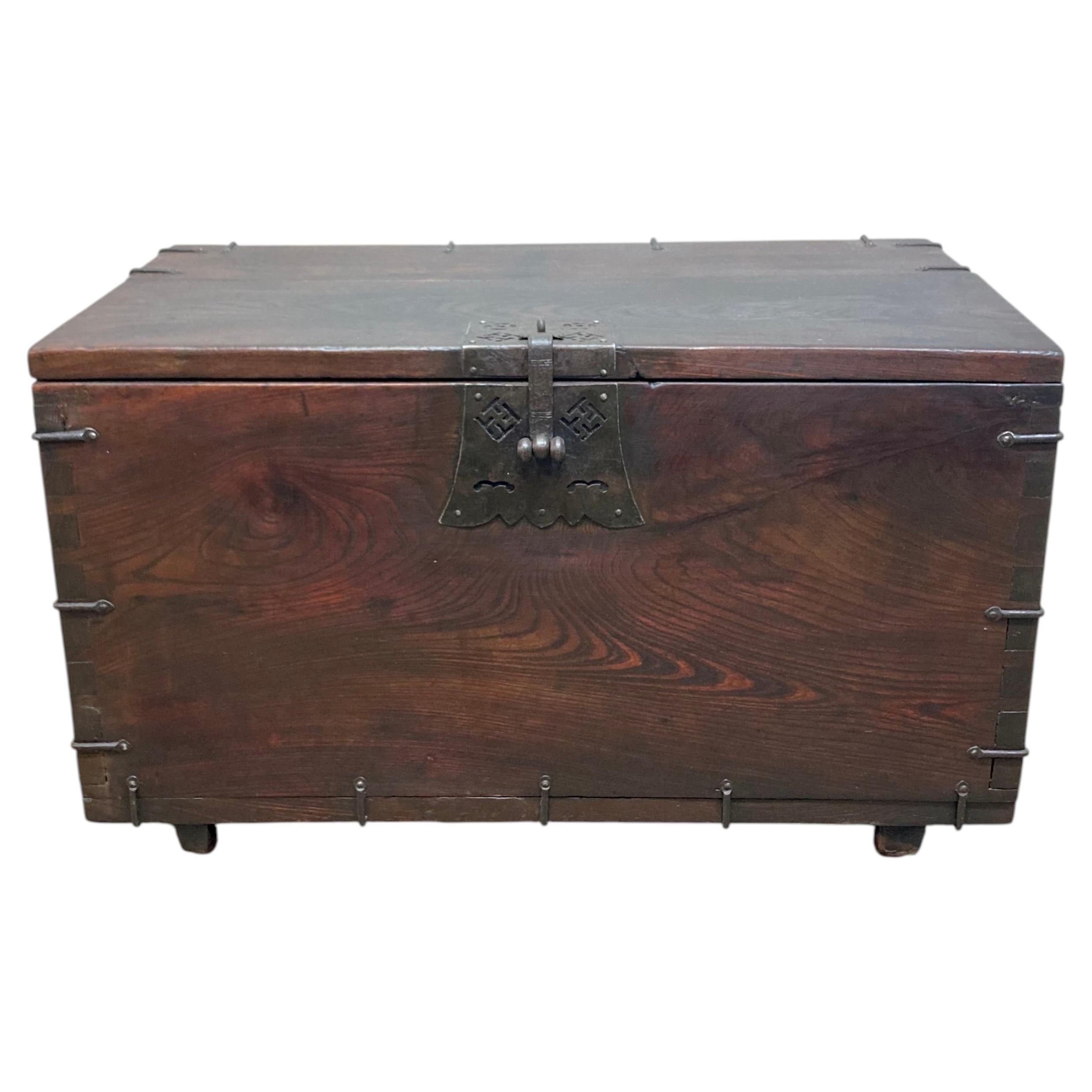 Large Antique Joseun Era Bandaji Chest