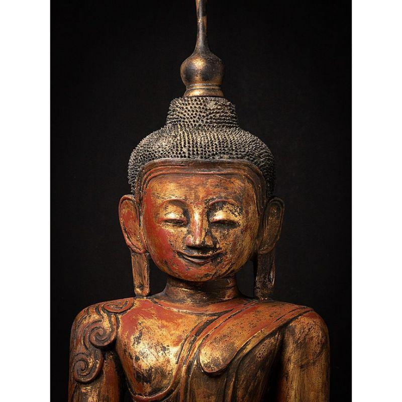 Large Antique Lacquerware Burmese Buddha from Burma In Good Condition For Sale In DEVENTER, NL