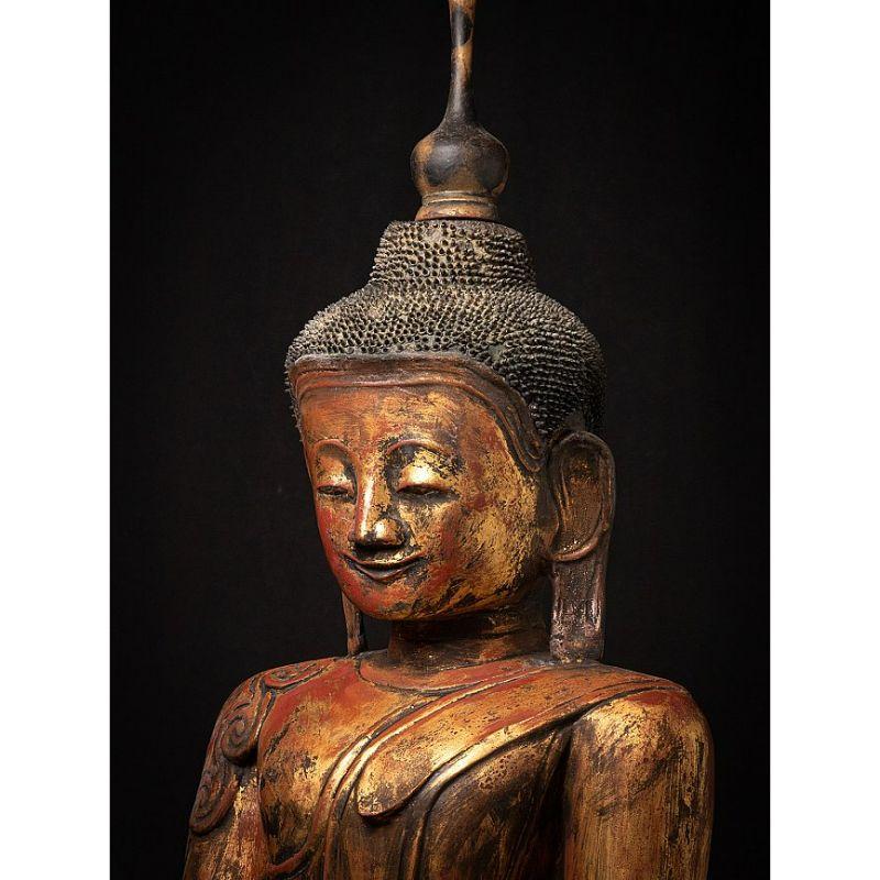 Large Antique Lacquerware Burmese Buddha from Burma For Sale 2