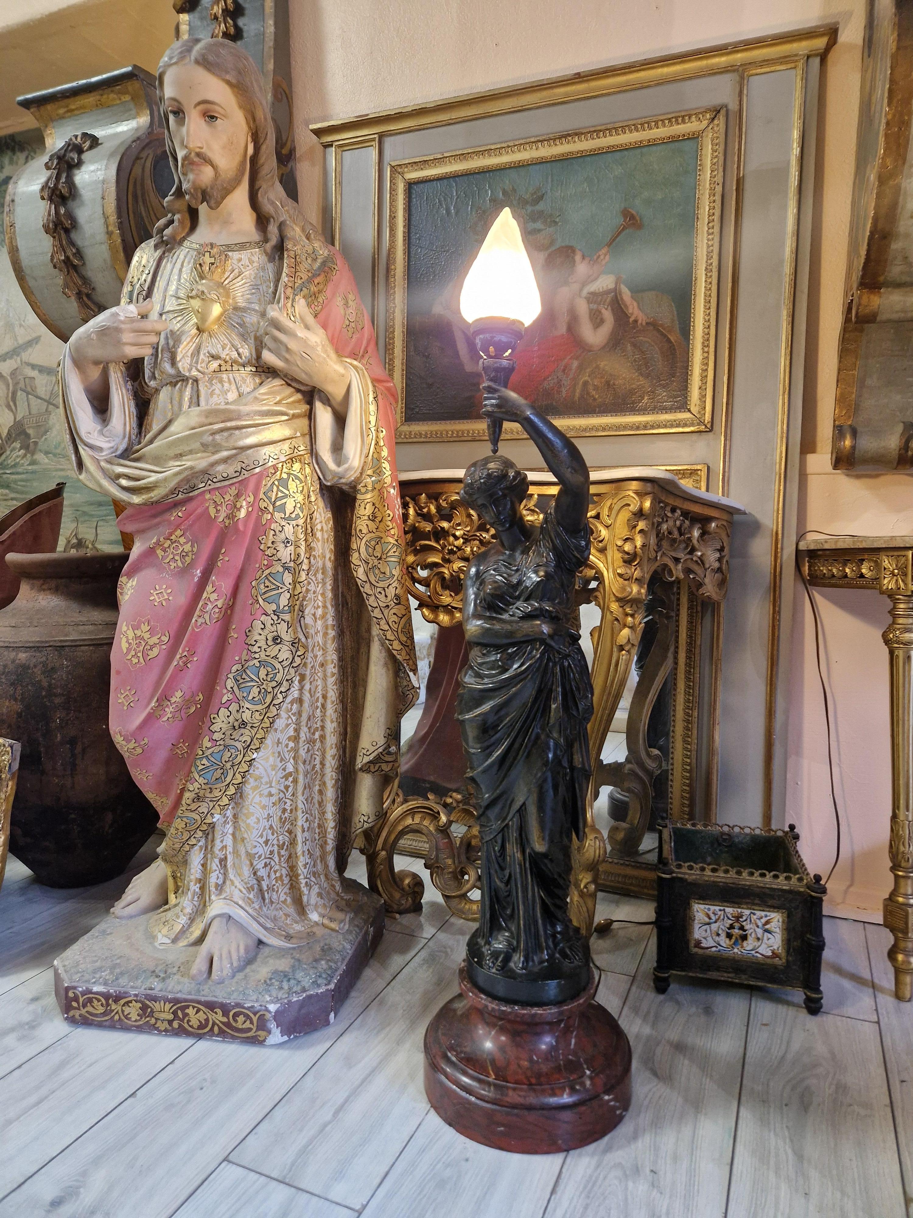Gran Lámpara Liberty Antigua de Hierro Fundido y Mármol en venta 2