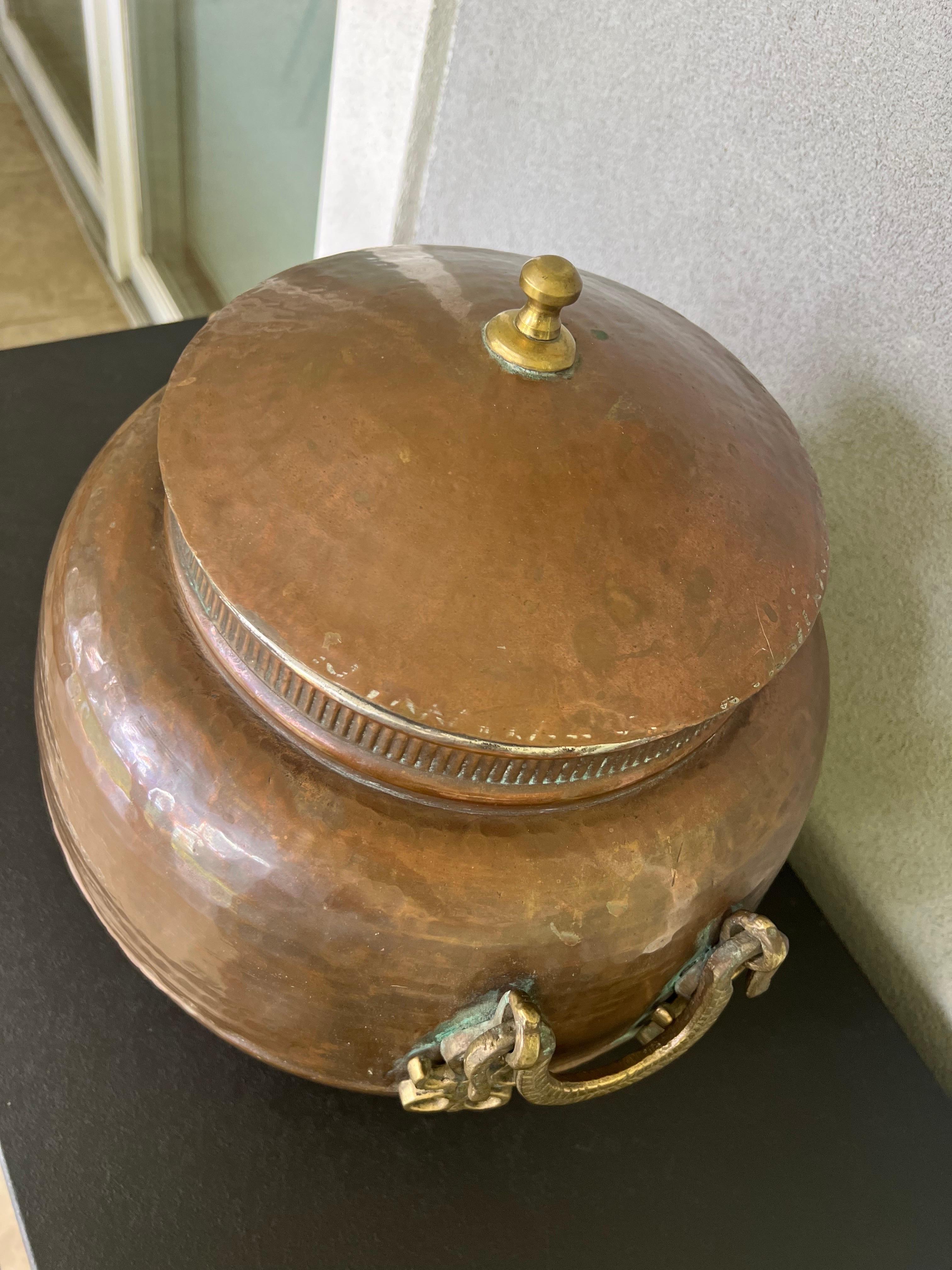 Large Antique Lidid Copper Pot/Cauldron Made in Turkey   For Sale 1