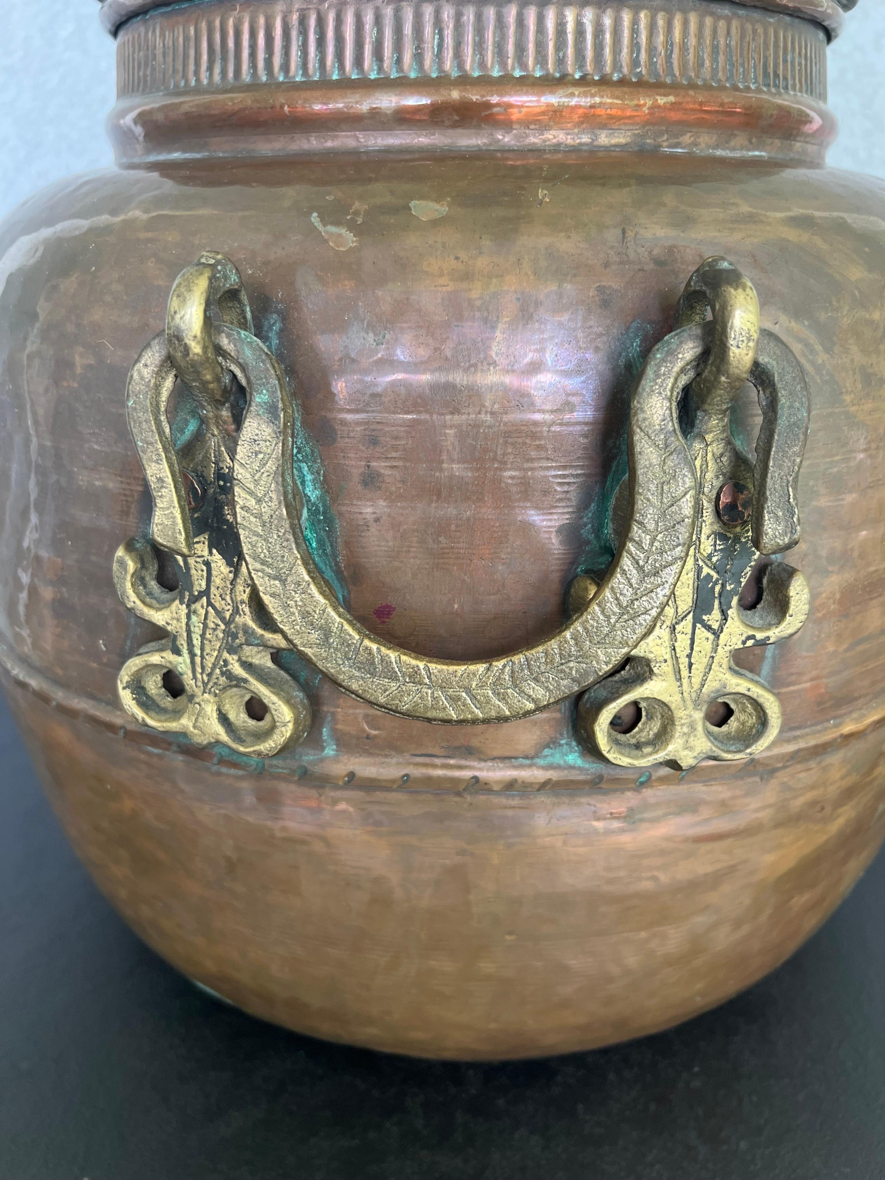 Large Antique Lidid Copper Pot/Cauldron Made in Turkey   For Sale 3