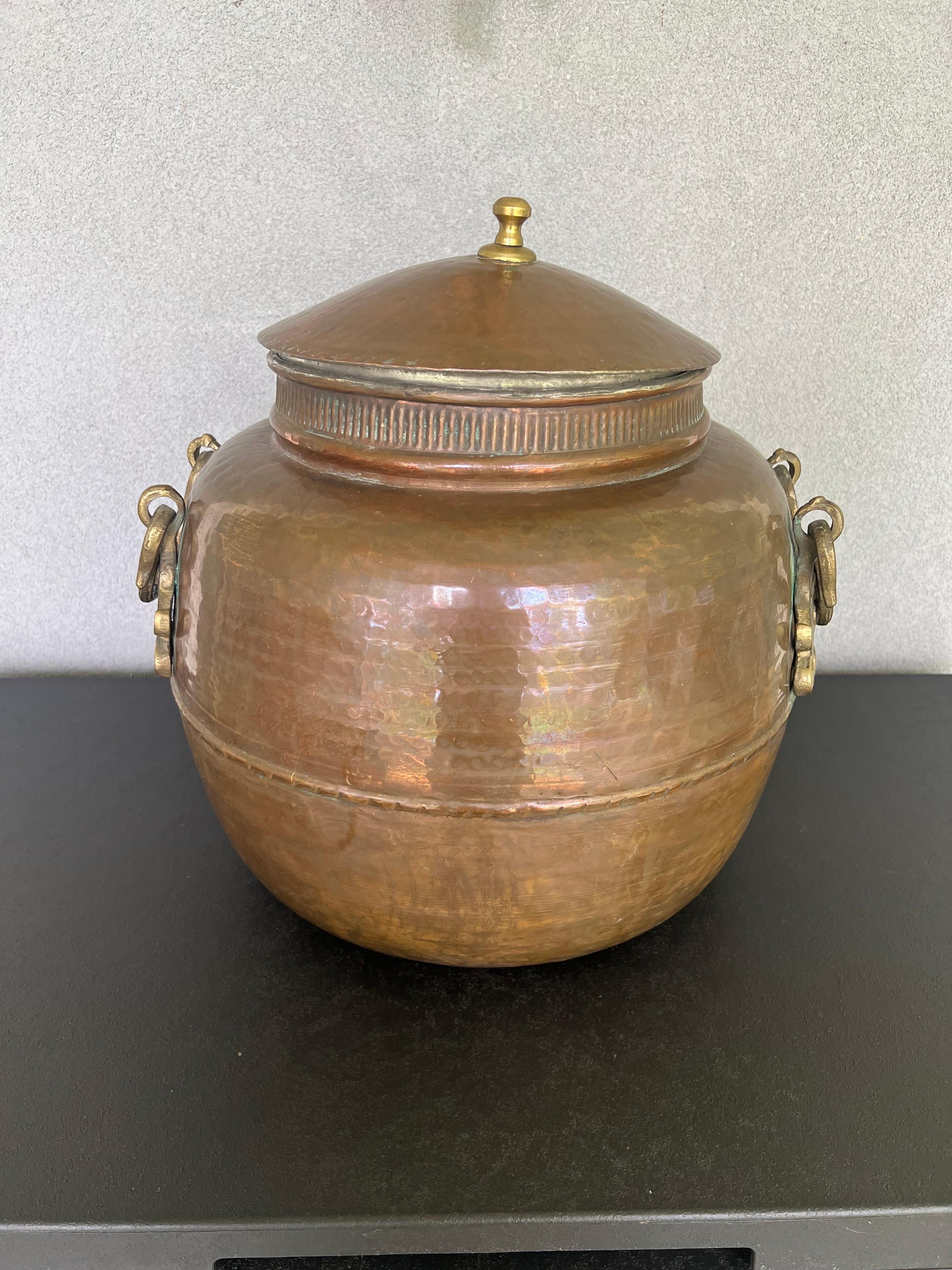 Other Large Antique Lidid Copper Pot/Cauldron Made in Turkey   For Sale