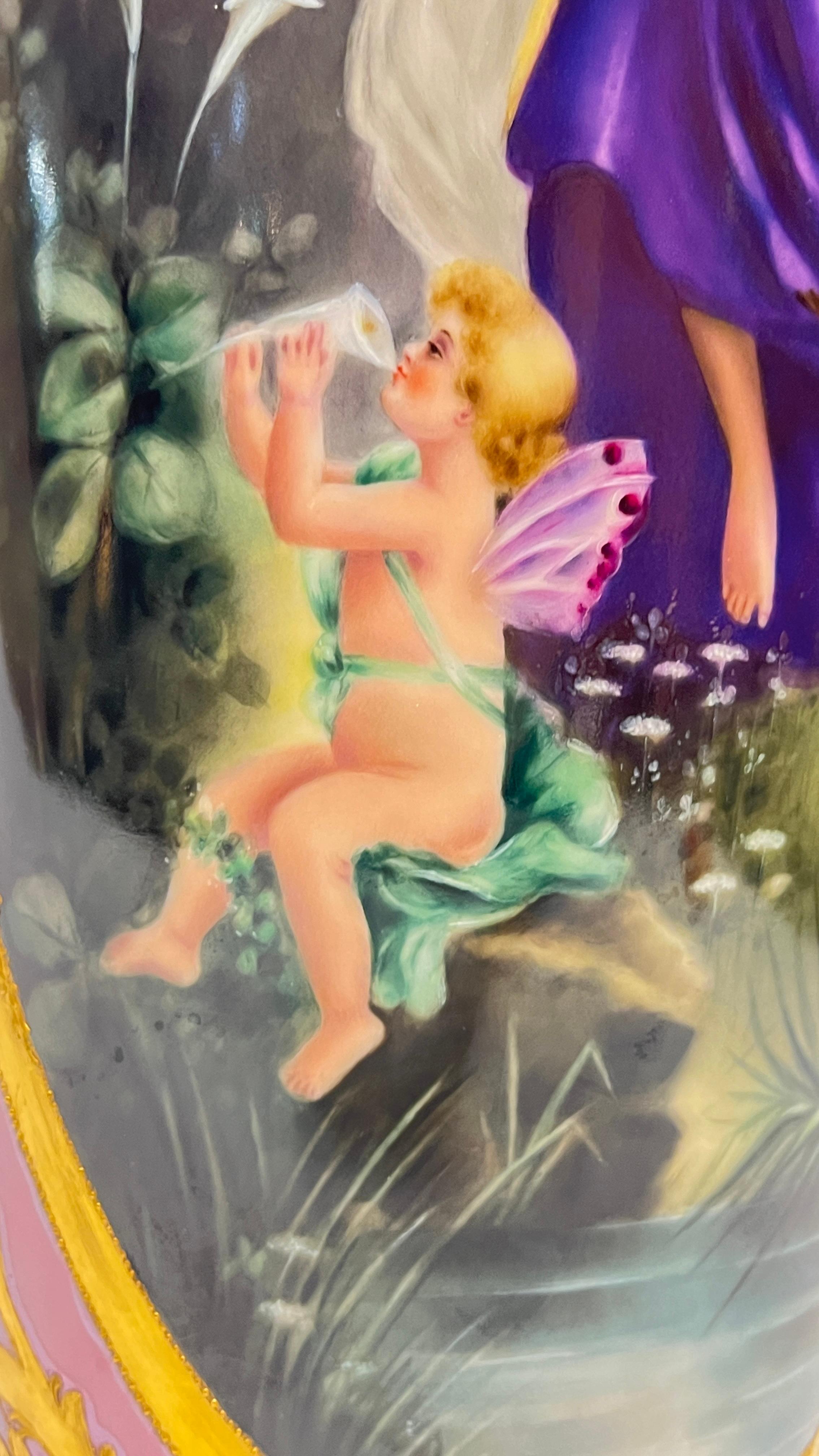 Grande vaso antico in porcellana di Limoges figurativo e dorato in vendita 3