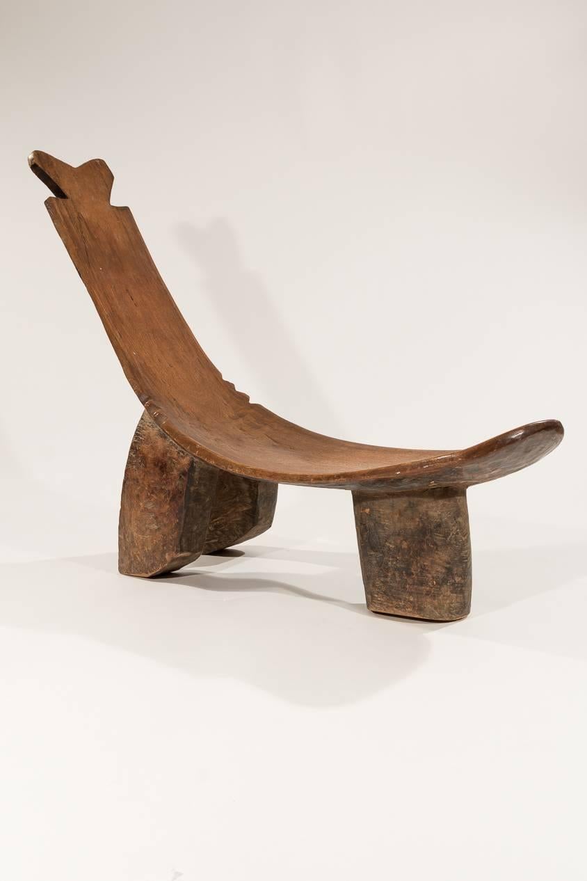 Grande chaise Lobi ancienne du Ghana, Afrique de l'Ouest Excellent état à New York, NY