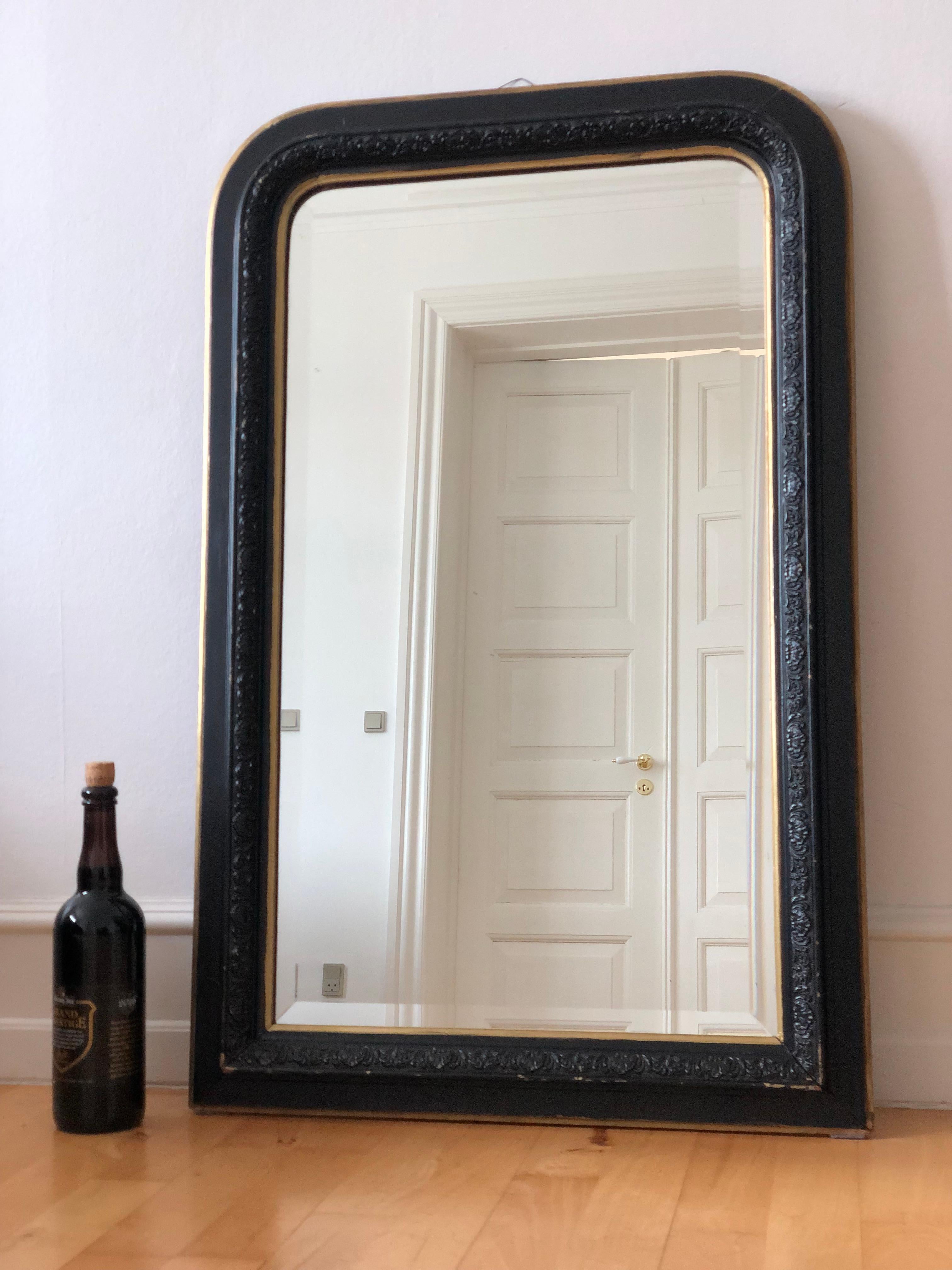 Large Antique Louis Philippe French Mirror in Black and Gold, Late 19th Century In Good Condition For Sale In Sakskøbing, DK