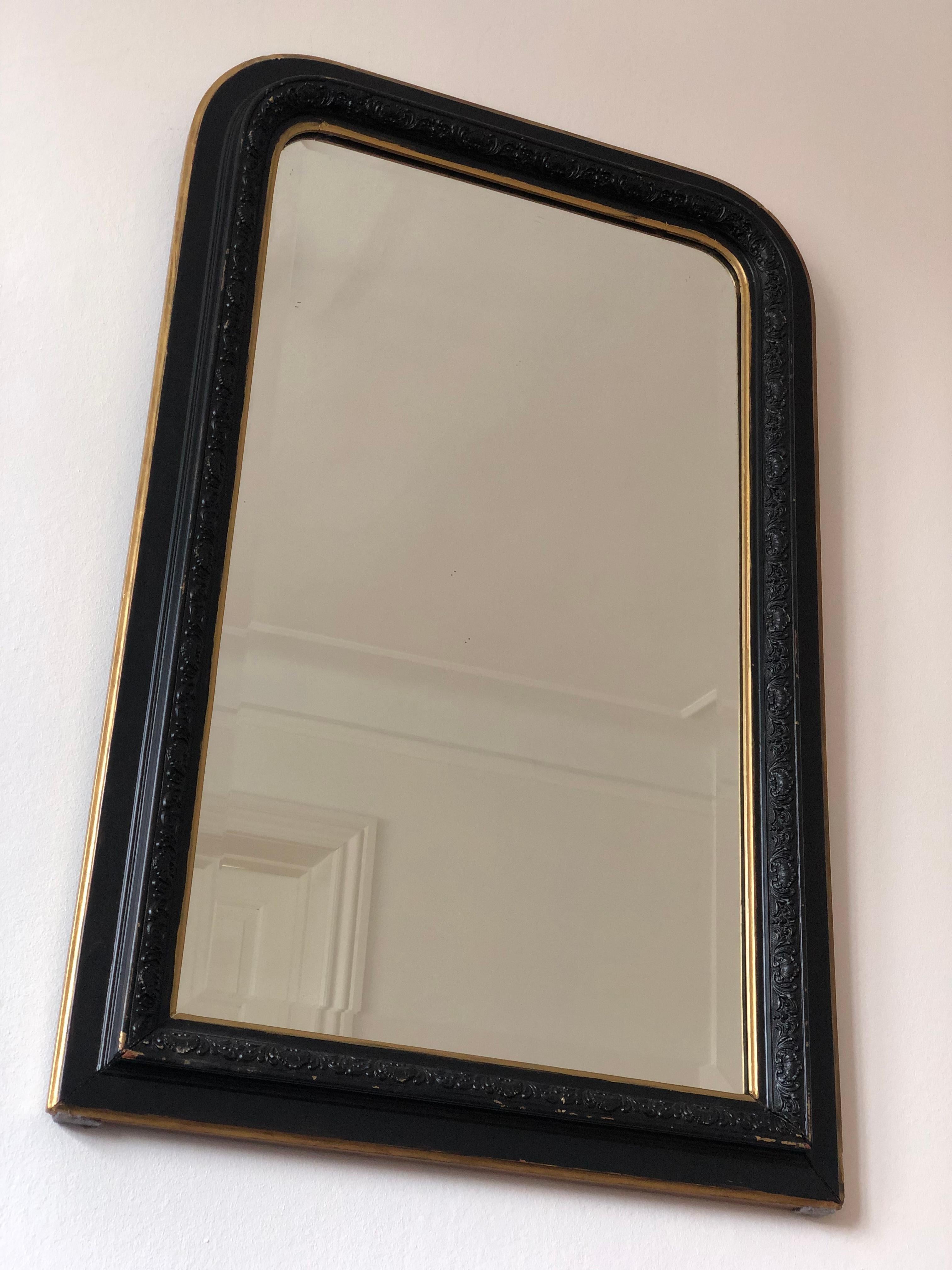 Large Antique Louis Philippe French Mirror in Black and Gold, Late 19th Century For Sale 2
