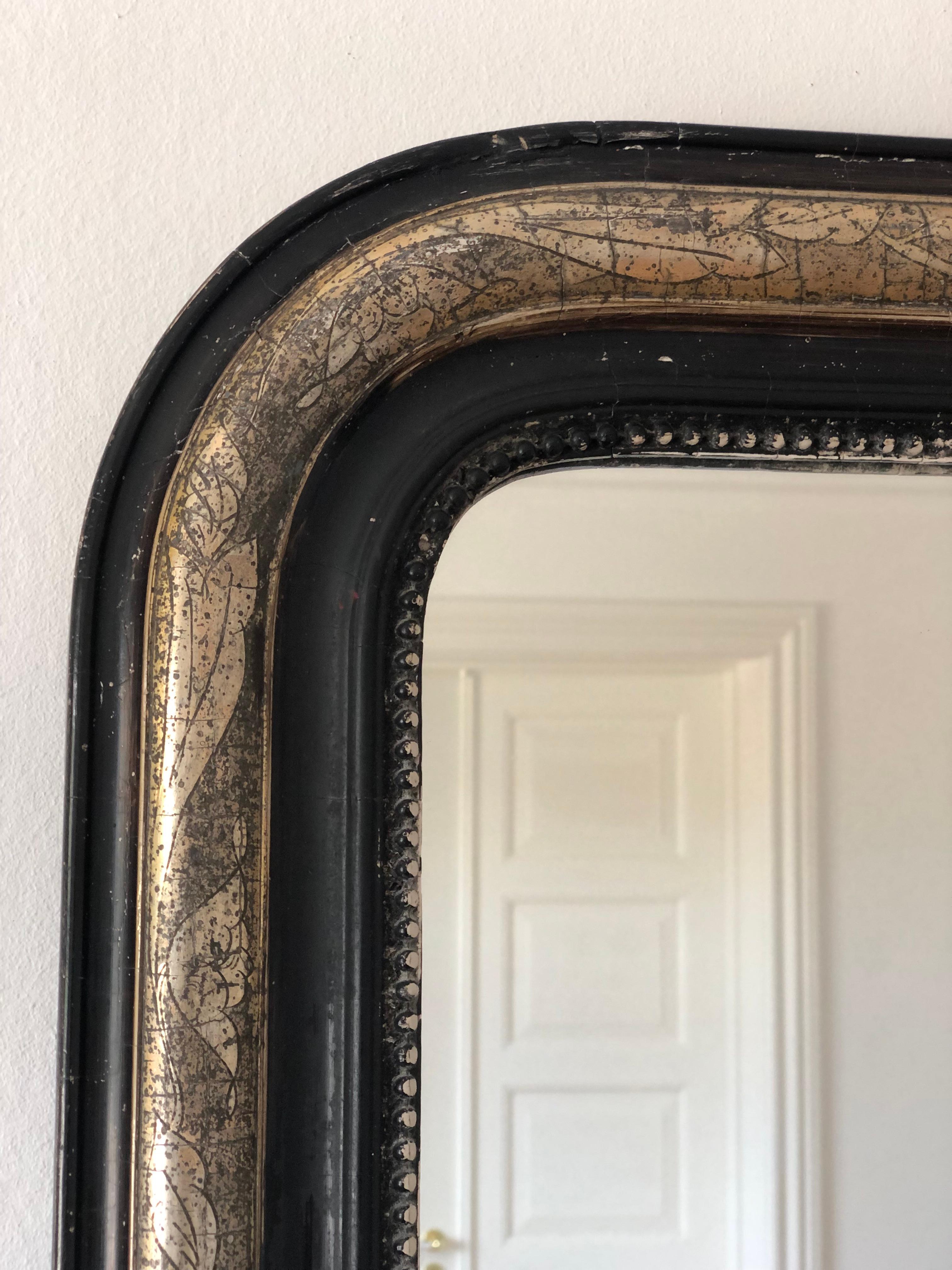 Luigi Filippo Grande Antique Mirror francese Louis Philippe in nero e argento Fine XIX secolo in vendita