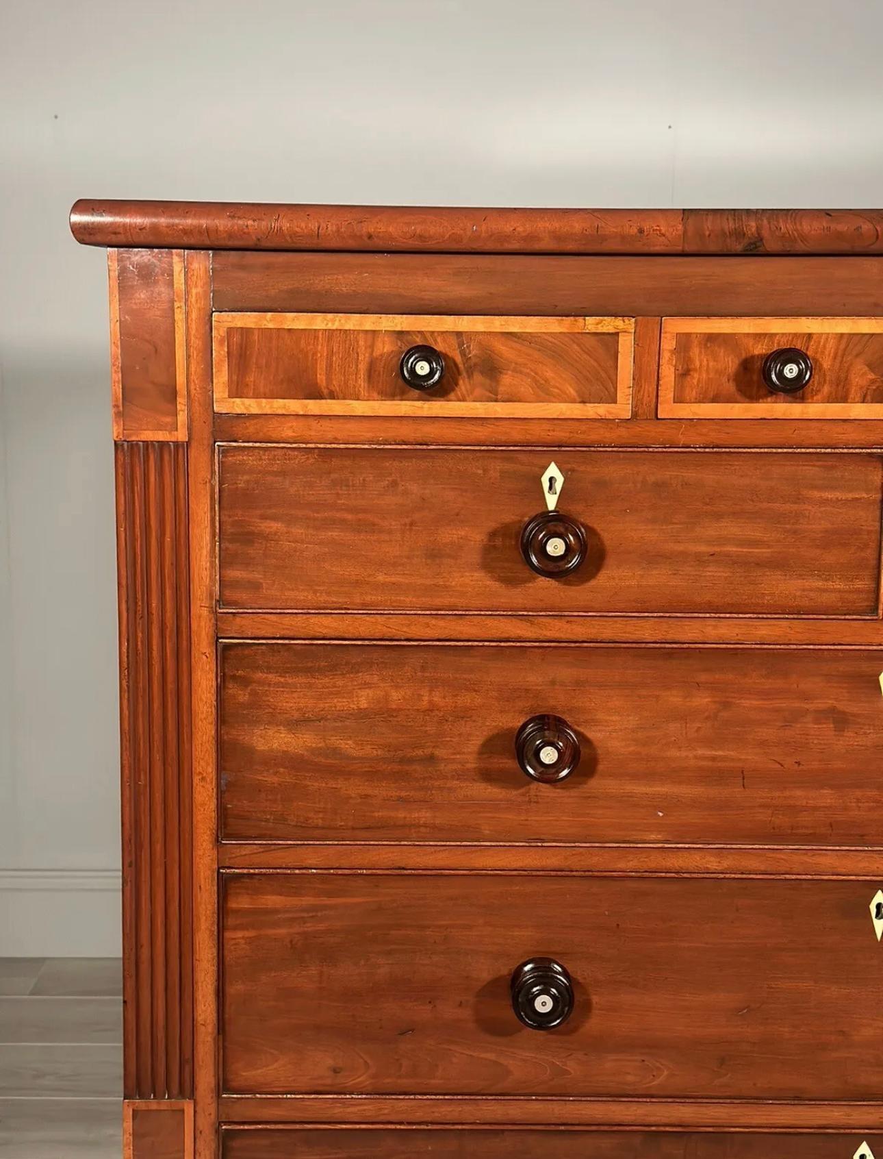 Early Victorian Large Antique Mahogany Chest Of Drawers C.1840 For Sale