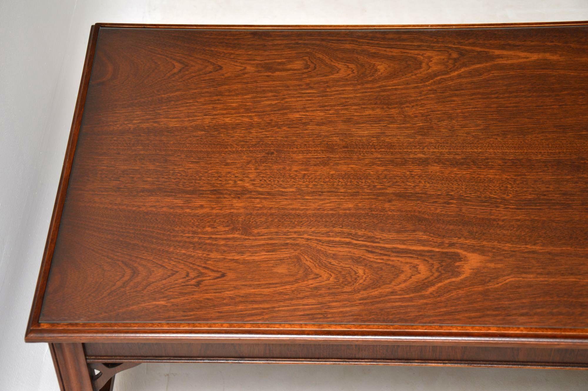 Large Antique Mahogany Coffee Table In Good Condition In London, GB