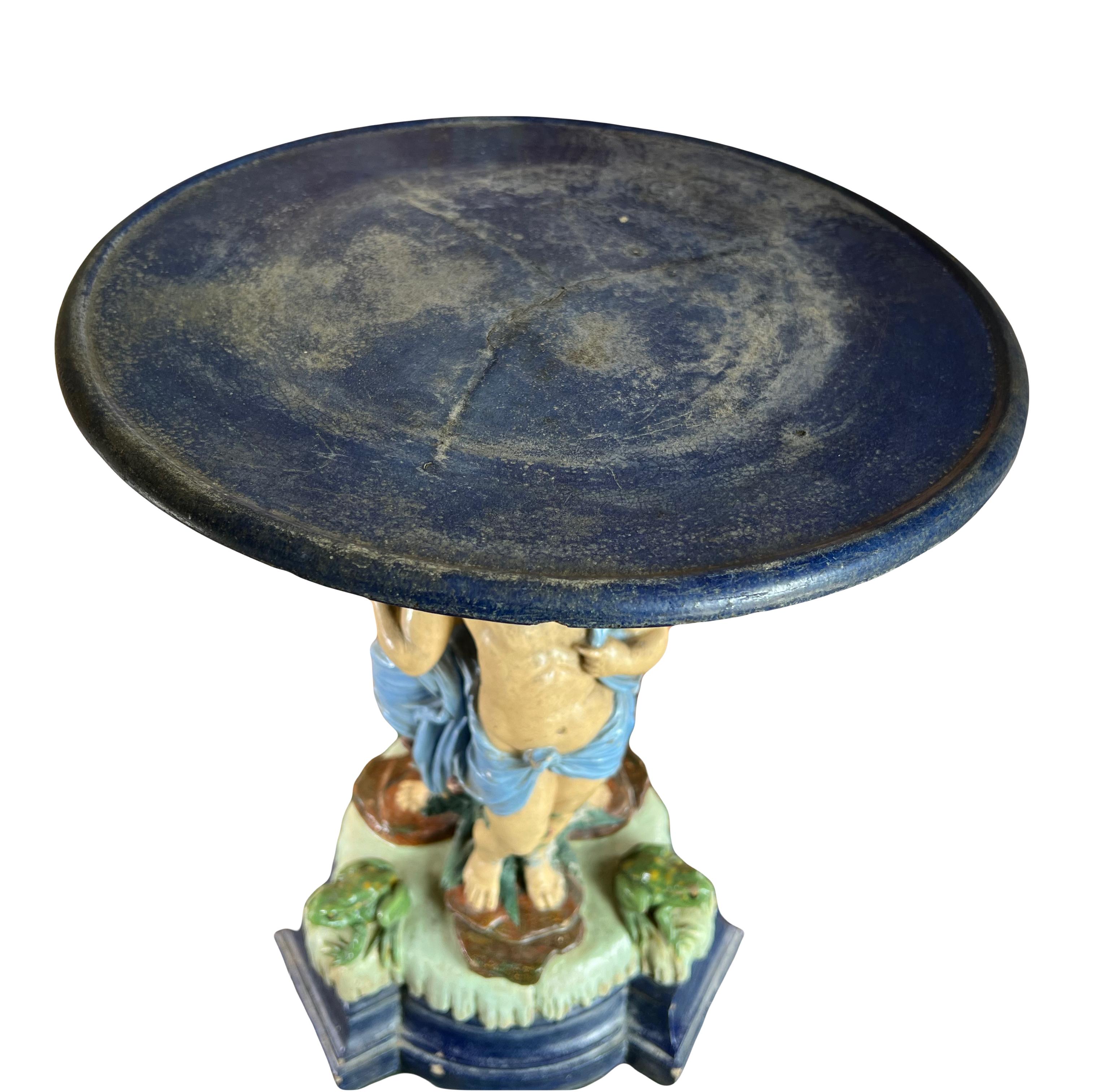 Large antique majolica centerpiece with putti and frog 19th For Sale 4