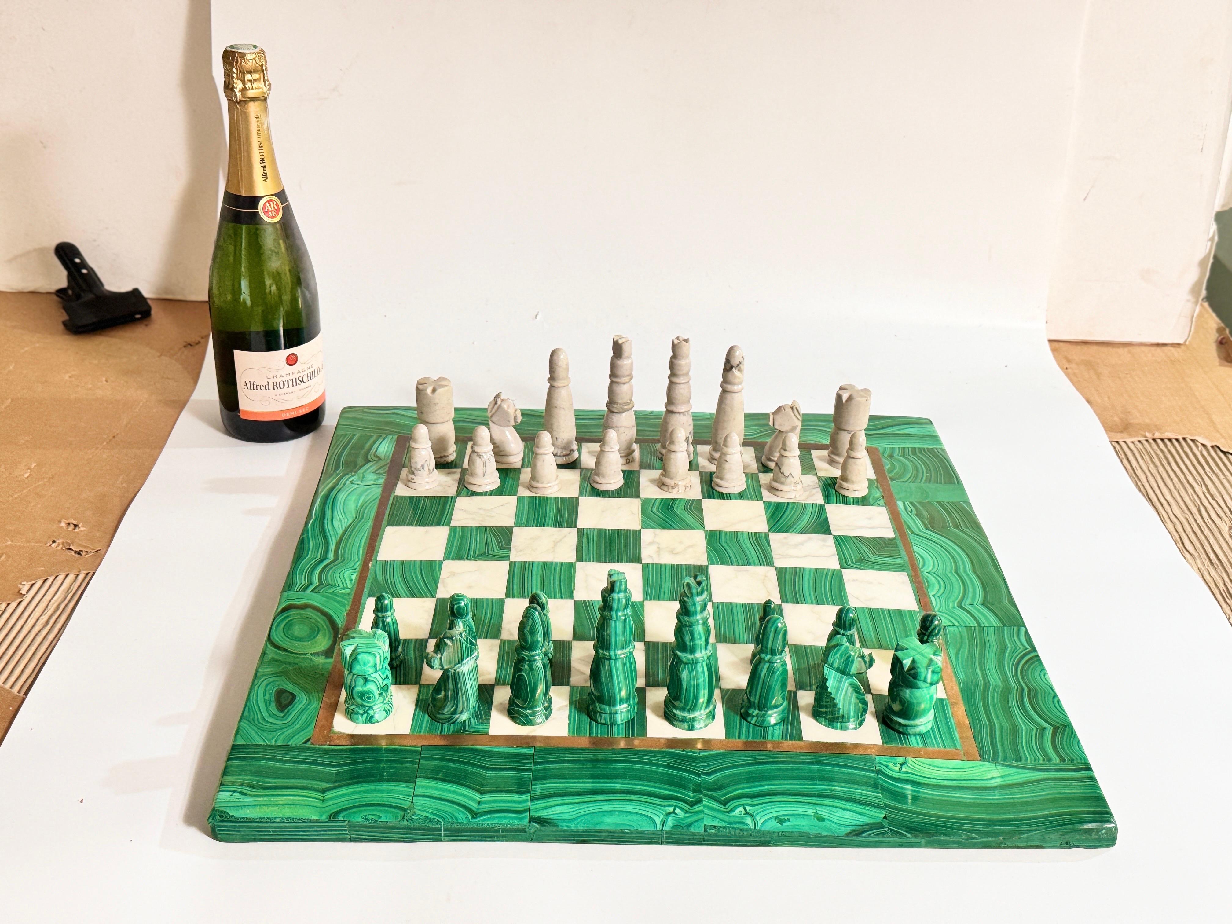 Large and Rare Antique Malachite & Carrara Marble Chess Board Early 20th Century
This is a wonderful antique Italian malachite and carrara marble chess board with complete chess pieces, circa 1920 in date.
 
The board is of square form with a