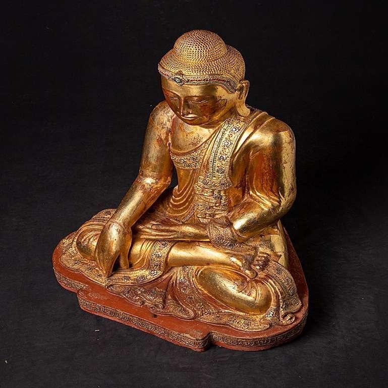 Large Antique Mandalay Buddha Statue from Burma For Sale 7