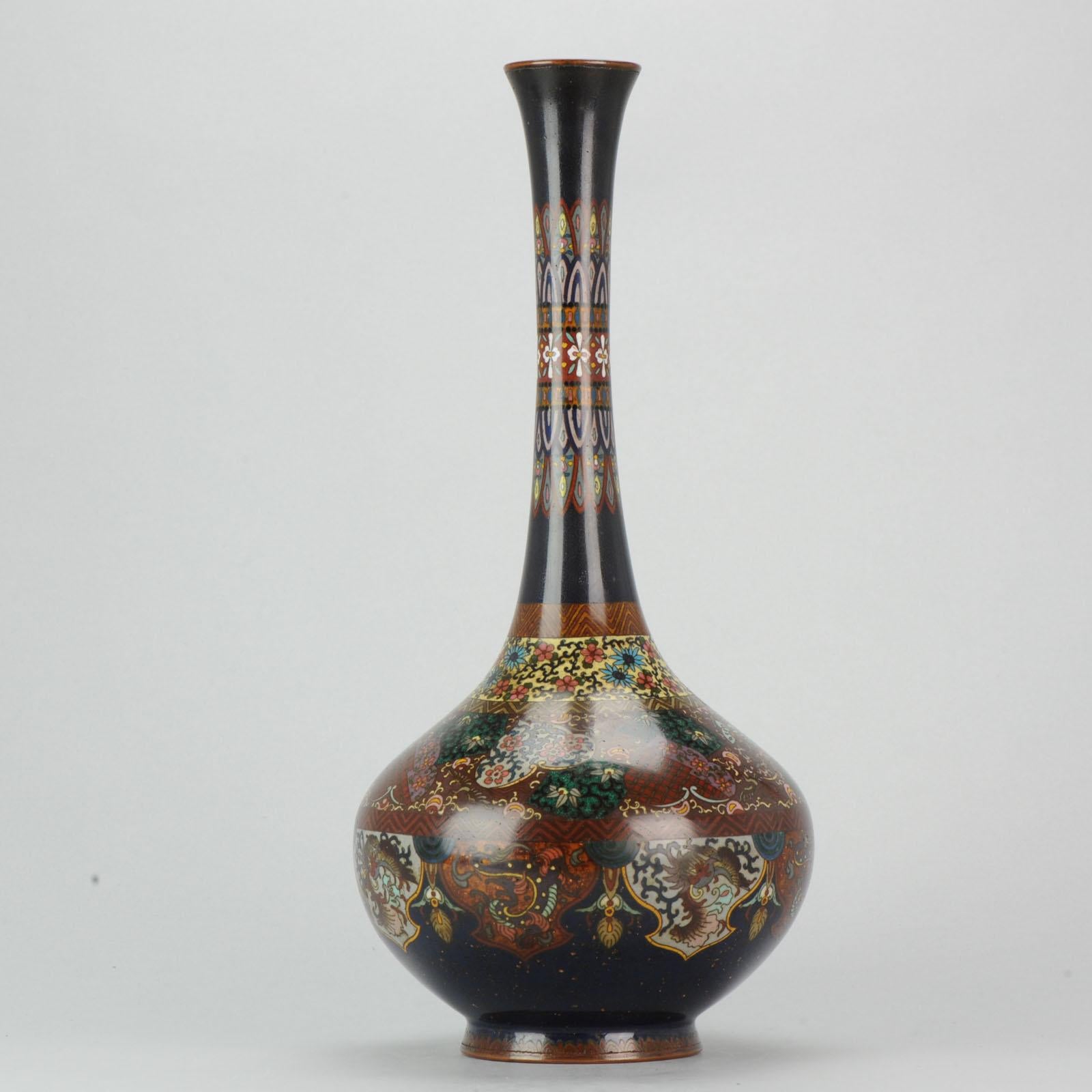 Lovely and very detailed piece. Rare large size!

Condition:
Overall condition very good. Only the usual minor puts to cloisonné. No damages. Size: 375 mm
Period:
Meiji Periode (1867-1912).