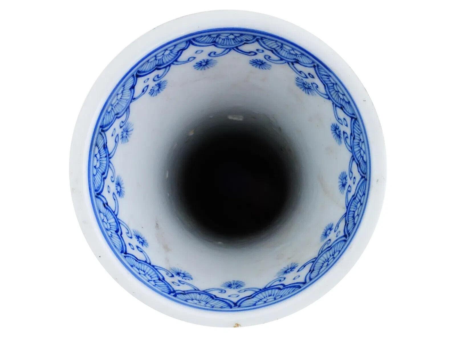 XIX secolo Grande vaso Totai in porcellana con smalto Cloisonne giapponese Meiji antico in vendita