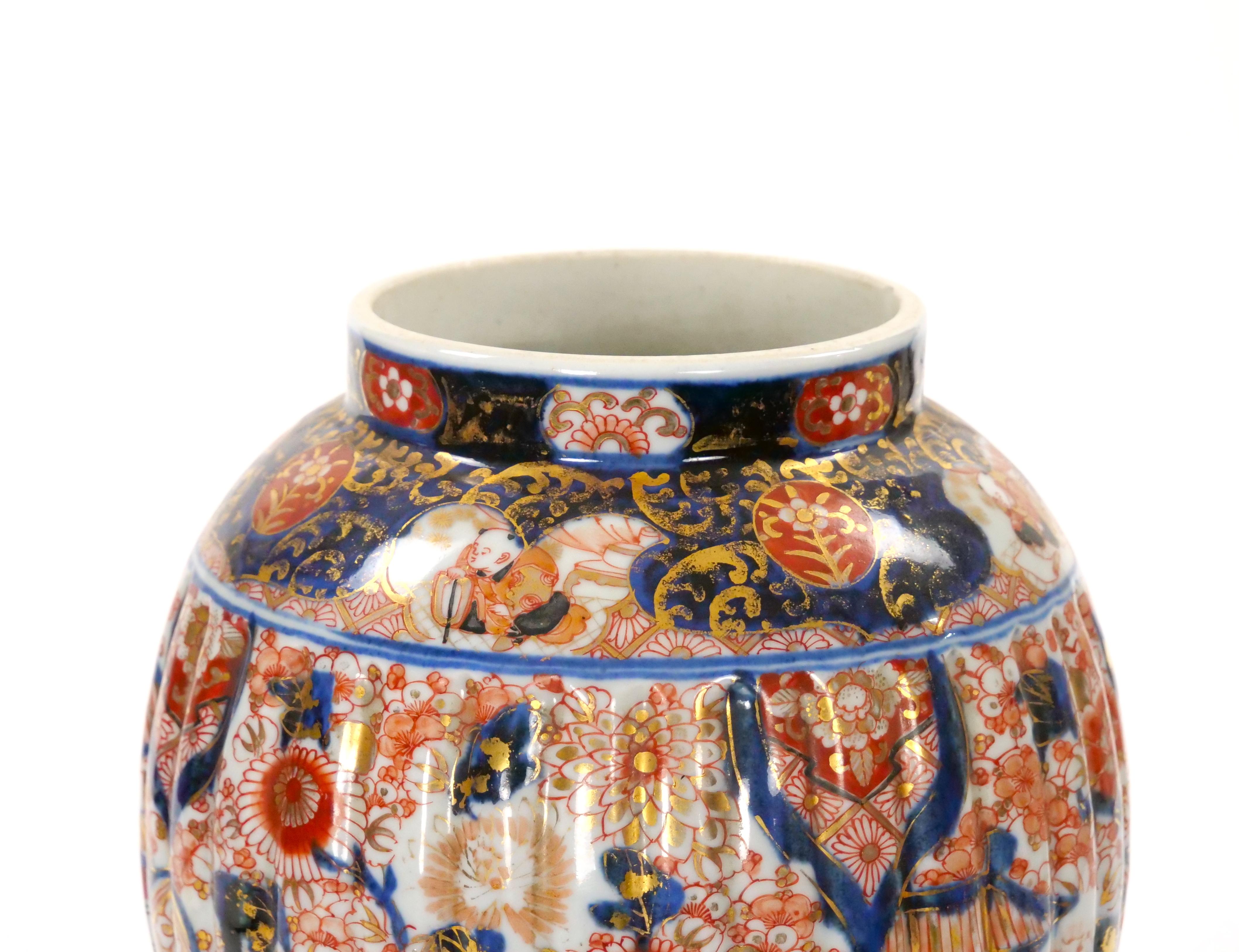 Grandi vasi con coperchio in porcellana Imari Porcelain del periodo Meiji in vendita 5