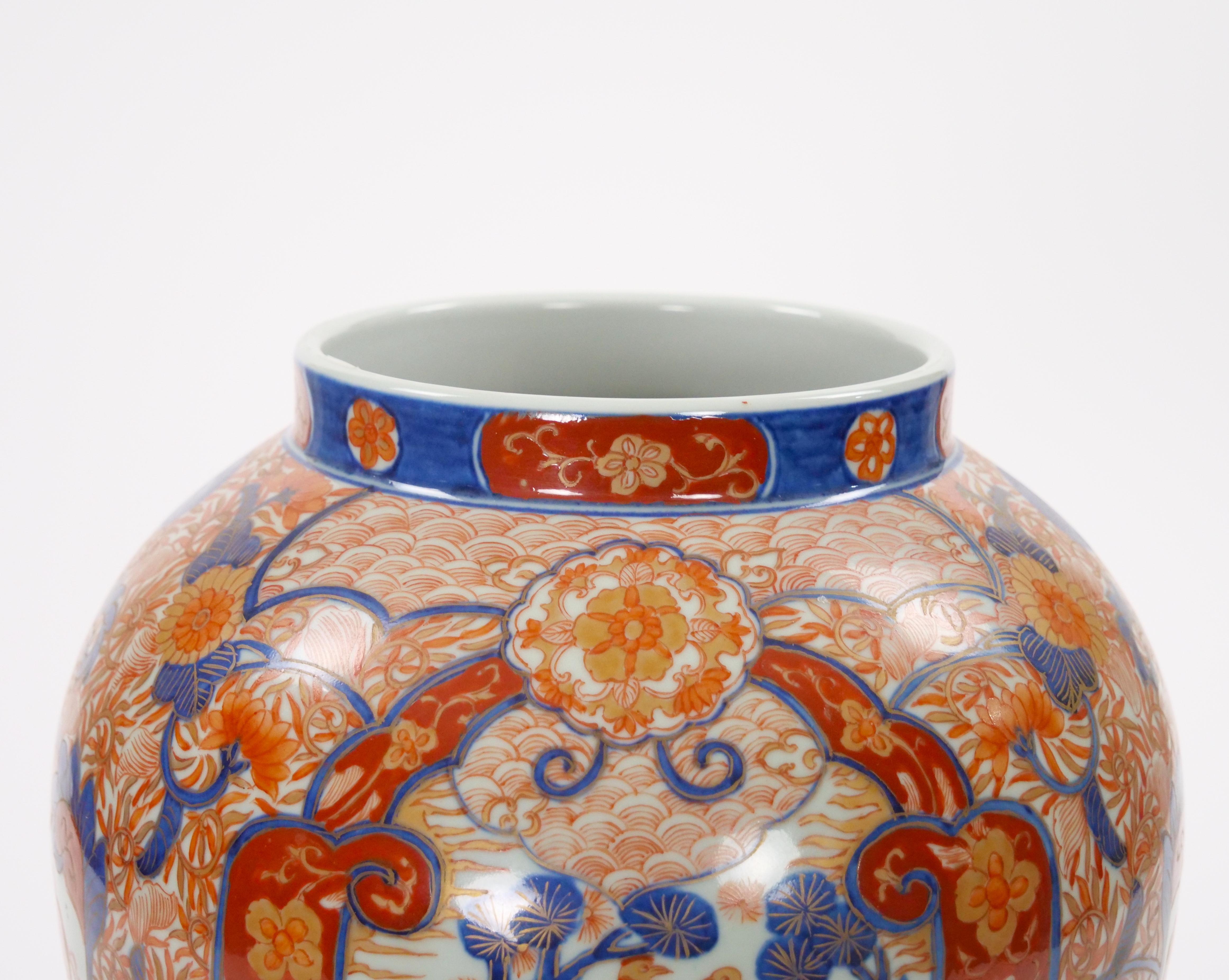 Grande vaso antico con coperchio in Imari Porcelain del periodo Meiji in vendita 7