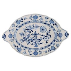 Large Antique Meissen Blue Onion Serving Dish with Handles in Porcelain