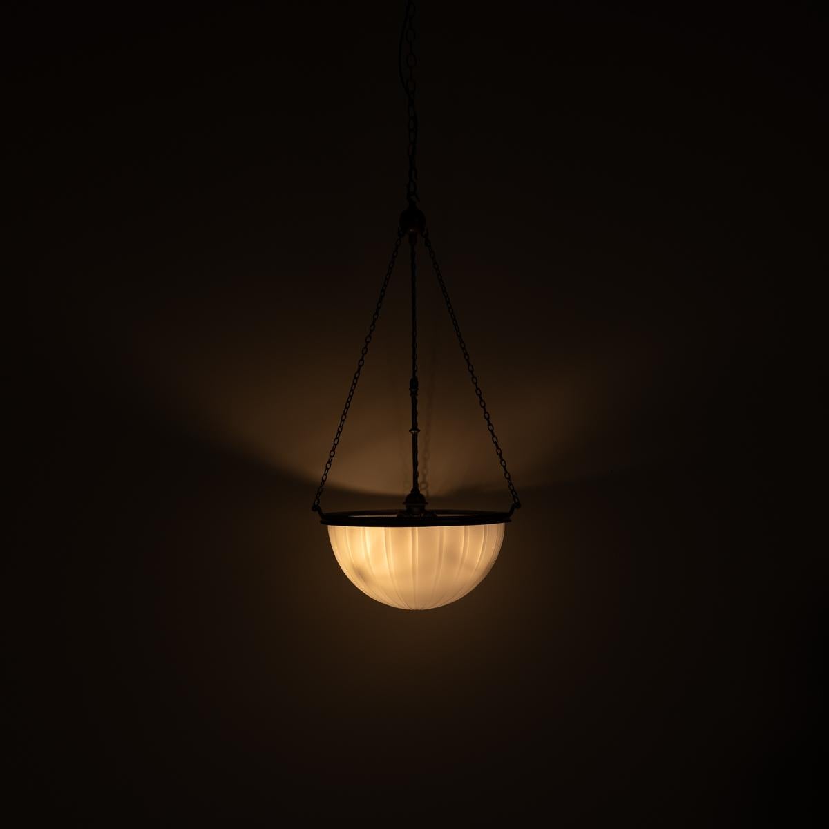 LARGE ANTIQUE MOONSTONE PLAFONNIER PENDANT LIGHT

An eye-catching Moonstone Plafonnier Pendant Light un signed but likely made by Jefferson & Co for G.E.C, the General Electric Company.

Beautiful Moonstone glass with fluted bowl design complete