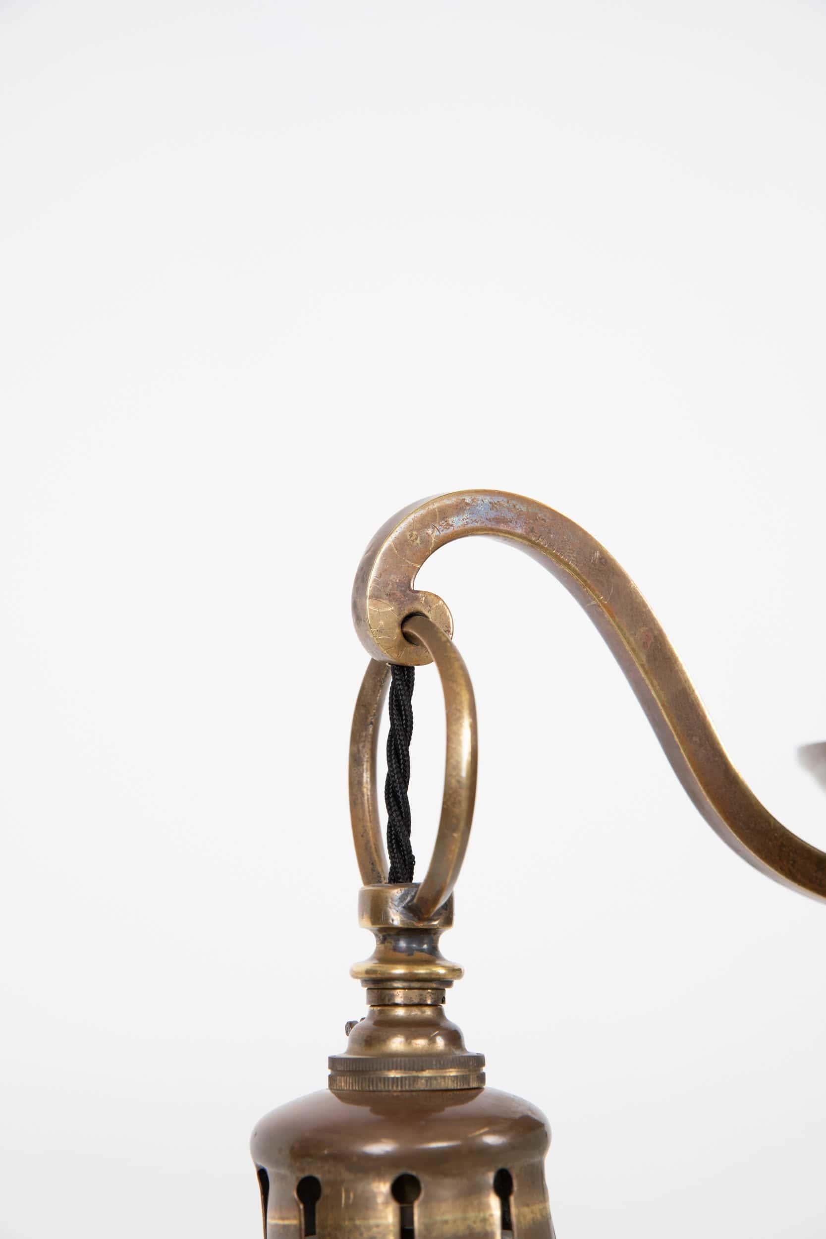 Großer antiker Mondstein-Opalglas-Kronleuchter, Anhänger, C.1915 (Art déco) im Angebot