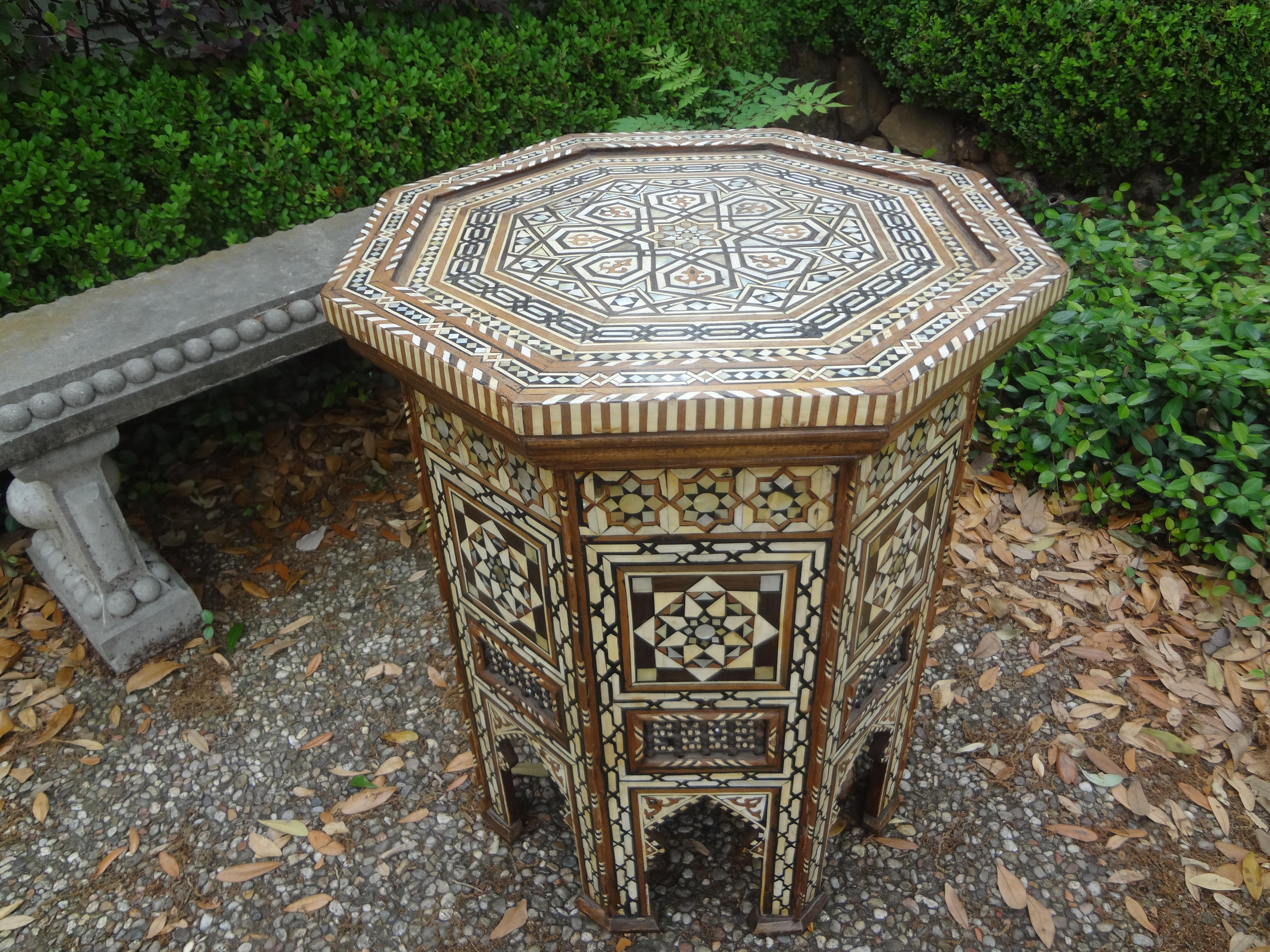 Large Antique Moroccan Arabesque Style Octagonal Inlaid Table For Sale 5