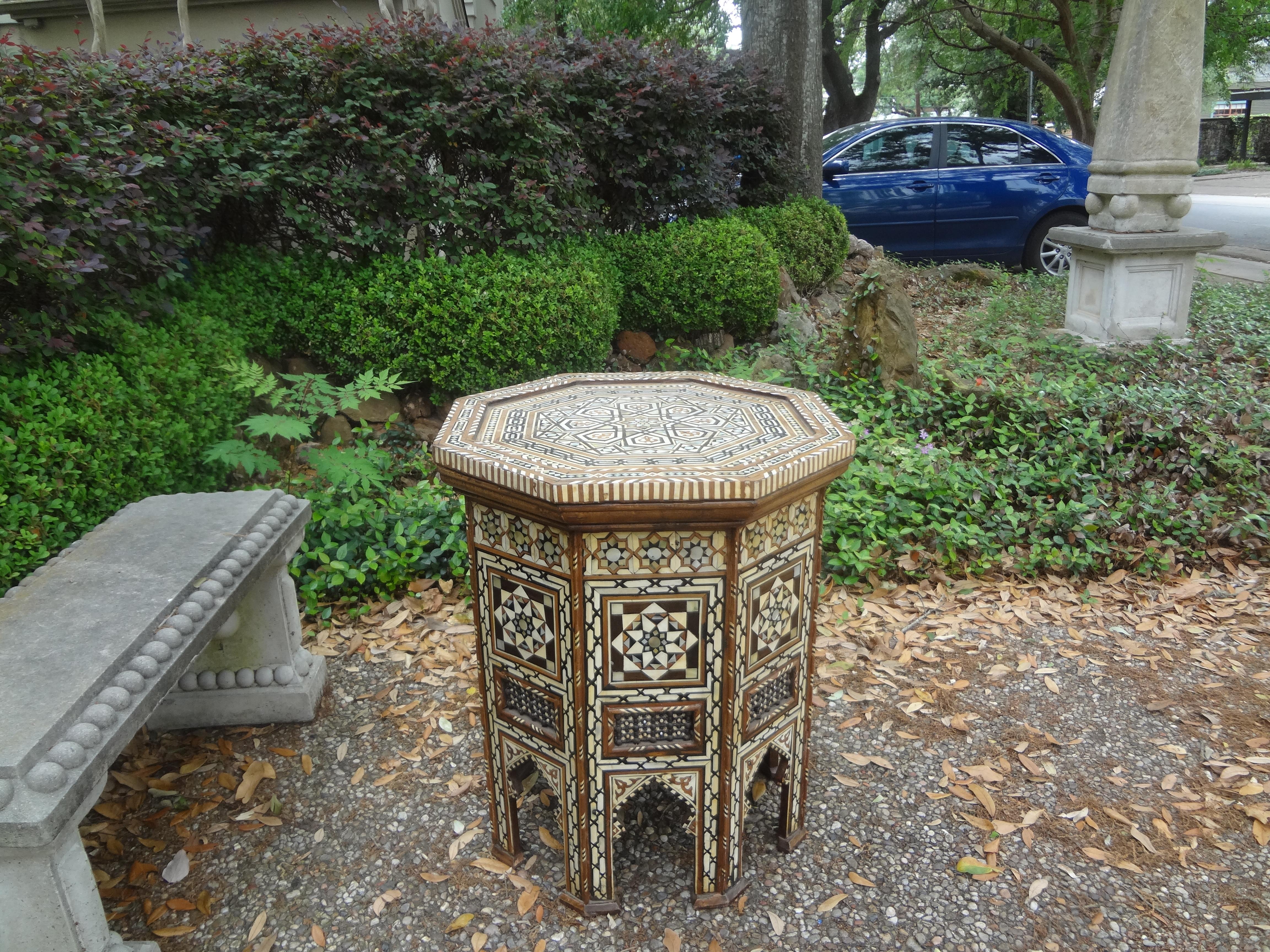 Large Antique Moroccan Arabesque Style Octagonal Inlaid Table For Sale 8