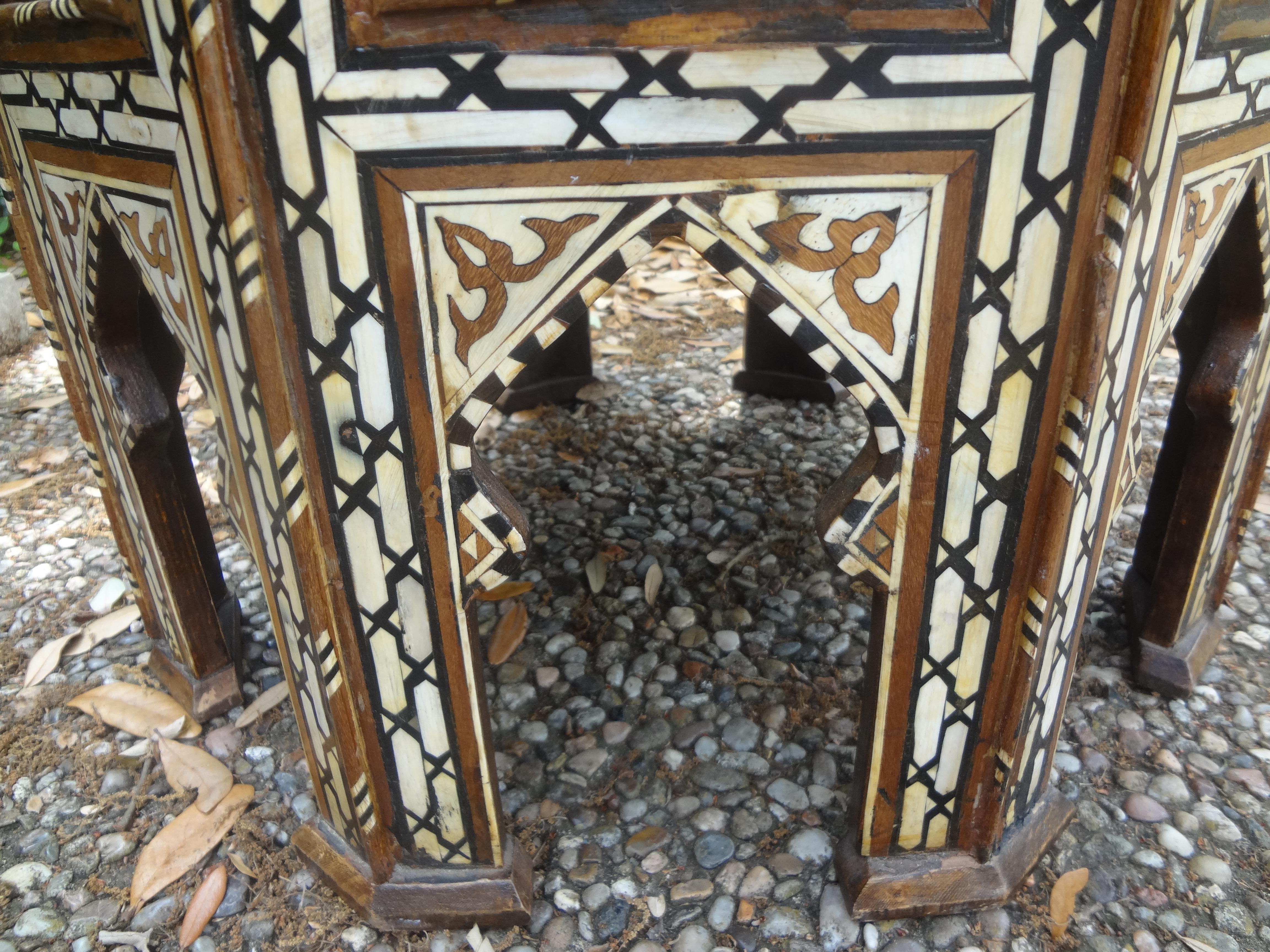 Large Antique Moroccan Arabesque Style Octagonal Inlaid Table For Sale 1