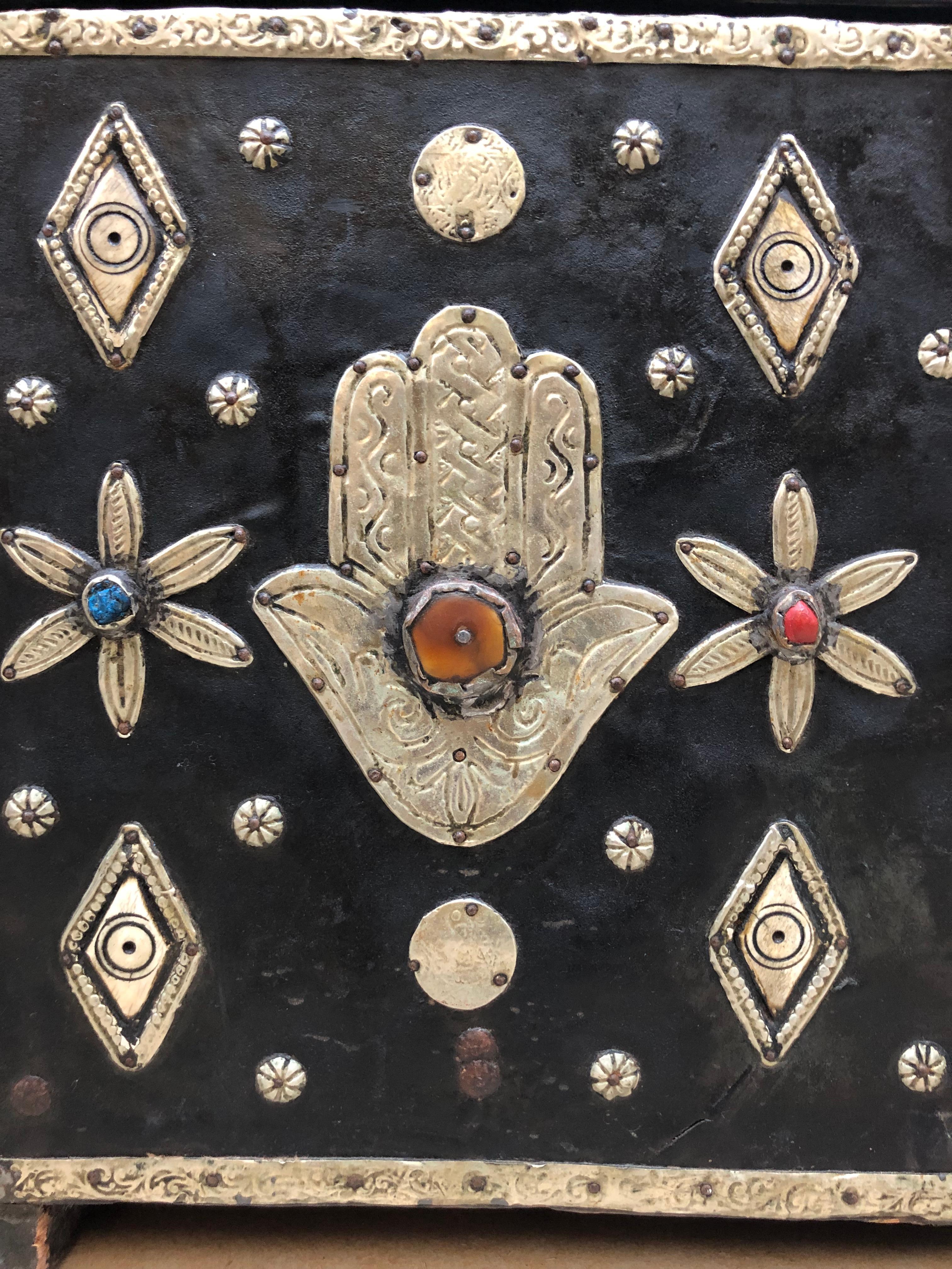 Early 1900s Moroccan Chest - Leather, Bone, Silver, Gems, Hamsa - Luxe Boho Chic In Good Condition For Sale In Vineyard Haven, MA