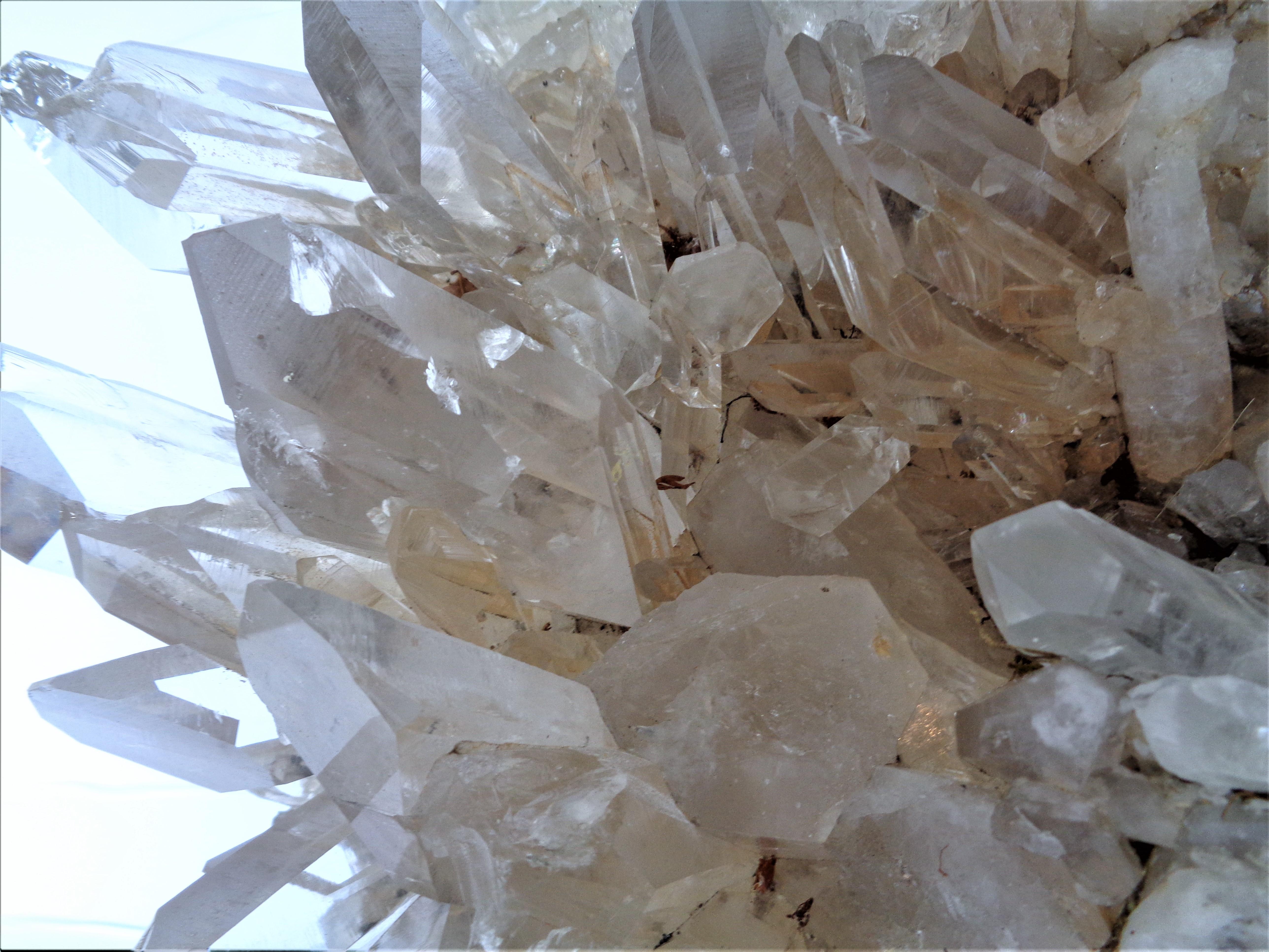 quartz crystal specimen