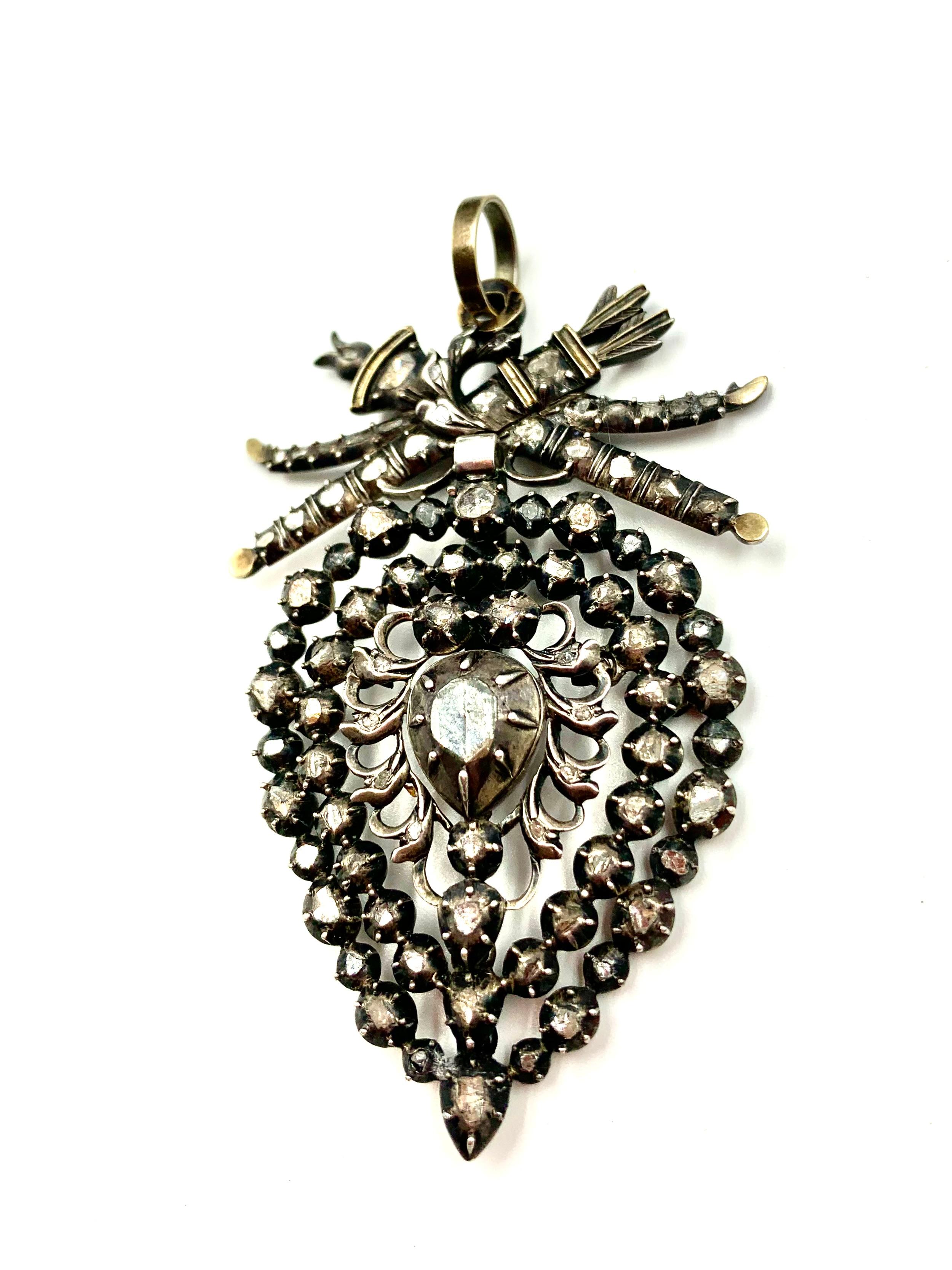 Large Antique Neoclassical Flemish Heart Diamond Silver Topped 18K Gold Pendant For Sale 4