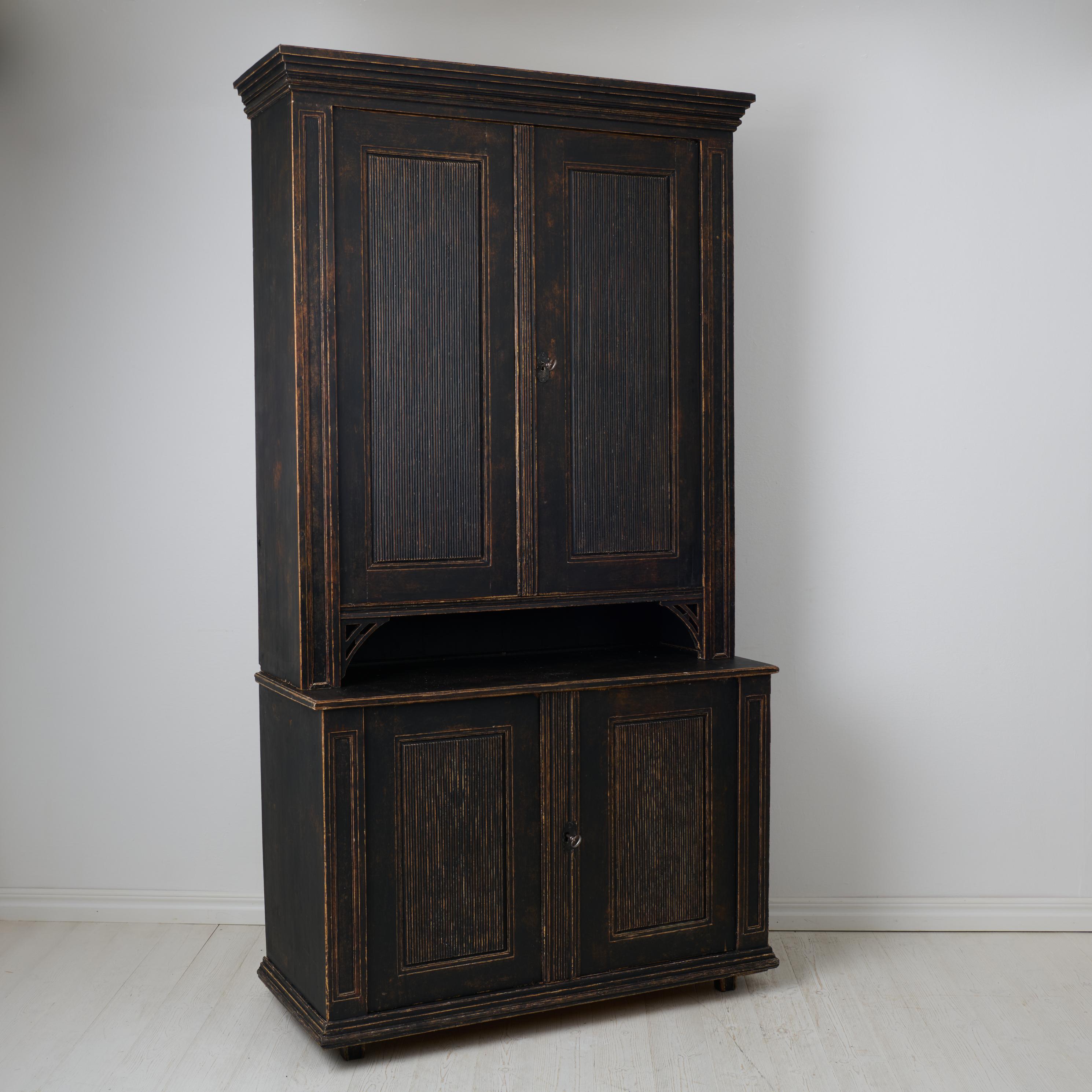 Large Antique Northern Swedish Gustavian Period Rustic Black Cabinet in Pine For Sale 1