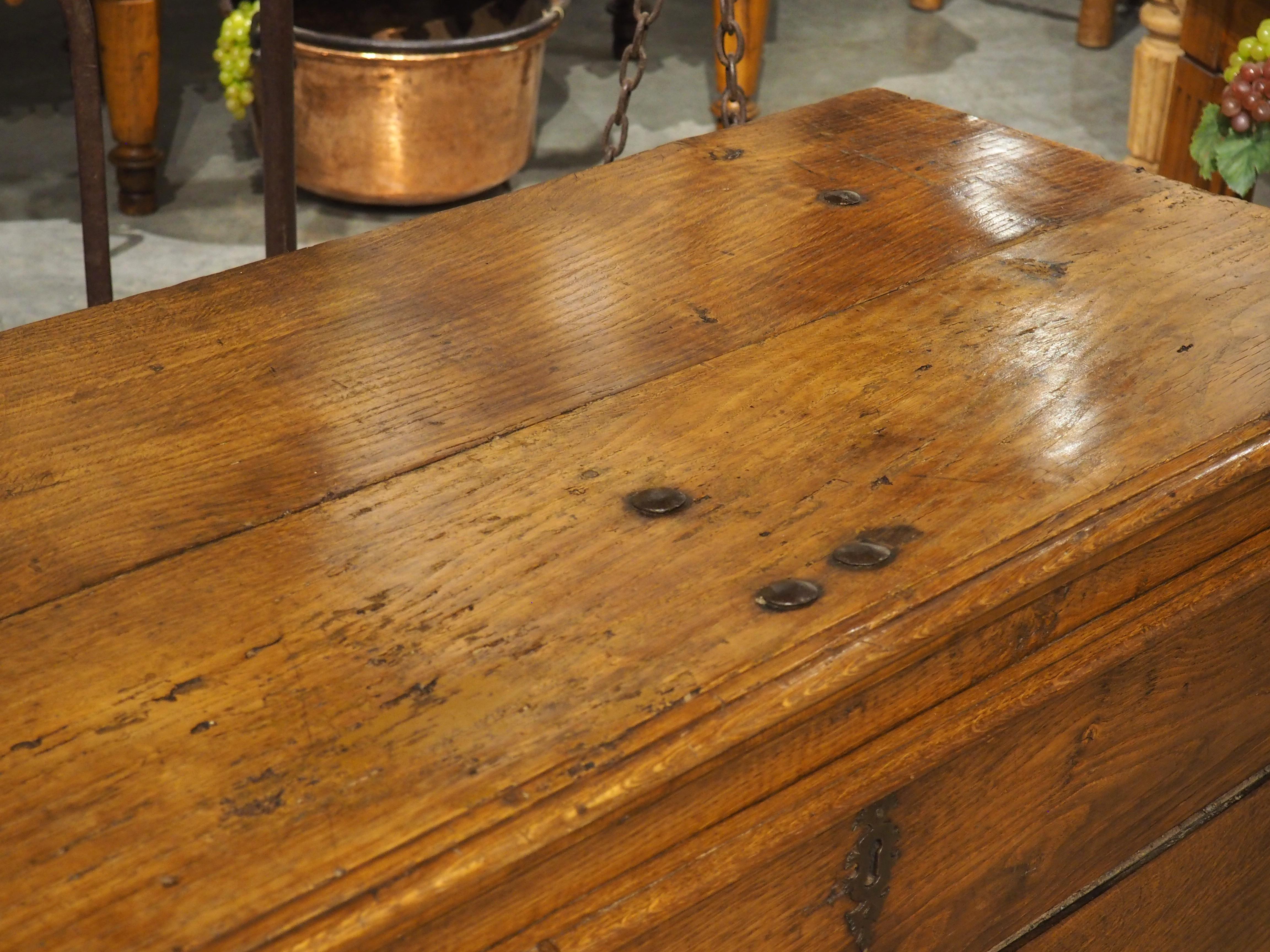Large Antique Oak Chest from France, Early 1800s In Good Condition For Sale In Dallas, TX
