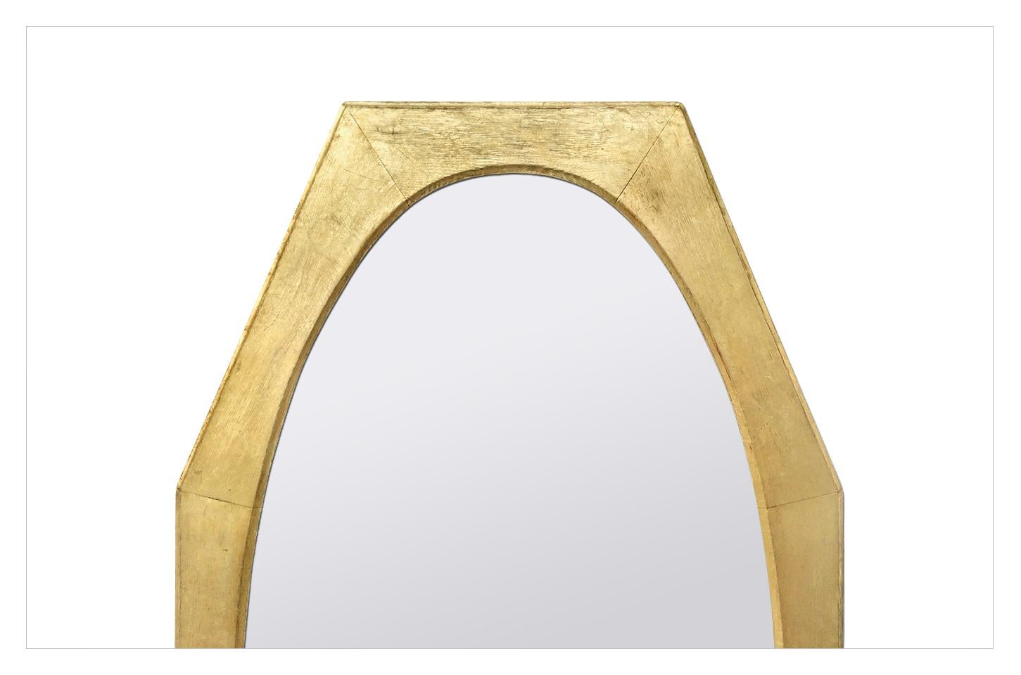 Français Grand miroir octogonal ancien en bois doré:: vers 1950 en vente