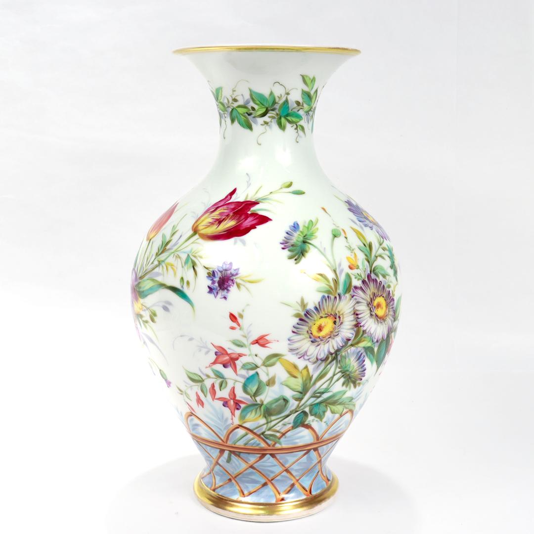French Large Antique Old Paris or Vieux Porcelain Flower Vase by Peter Anton Hannong For Sale