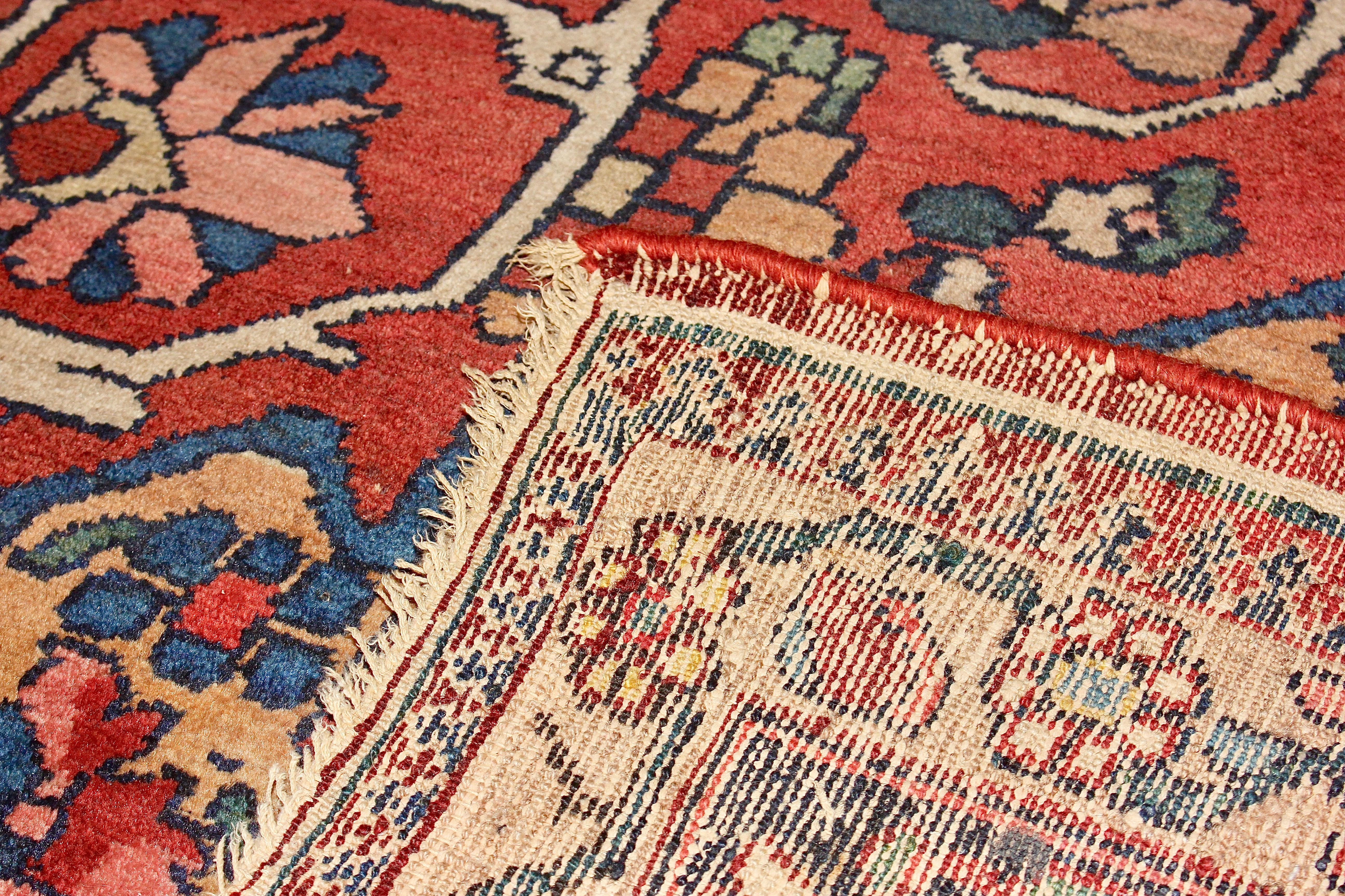 Large Antique Orient Rug, Carpet, Hand Knotted For Sale 1