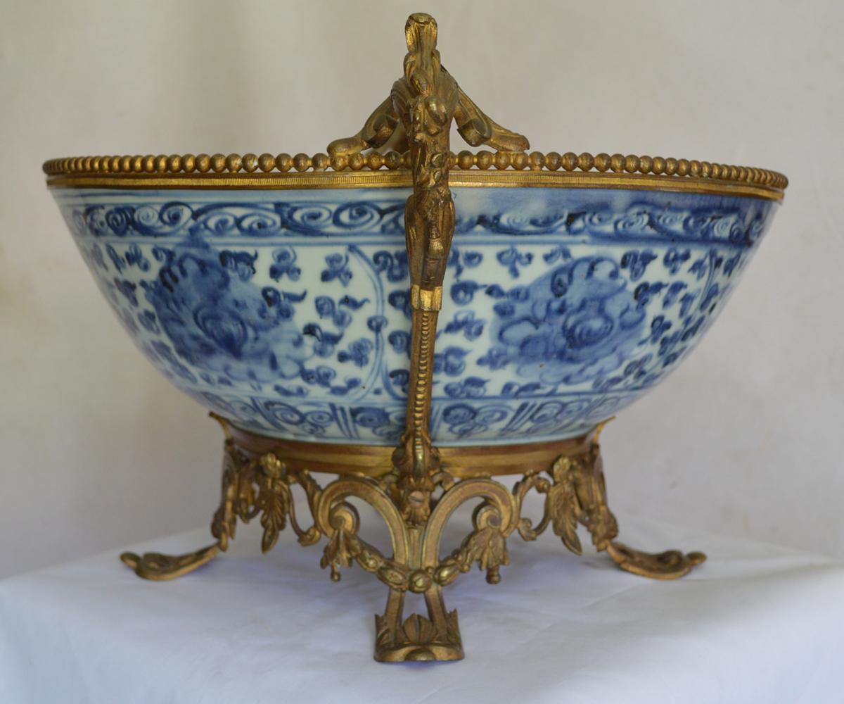 Large Antique Ormolu Mounted Chinese Ming Dynasty Porcelain Bowl In Good Condition In Laguna Beach, CA
