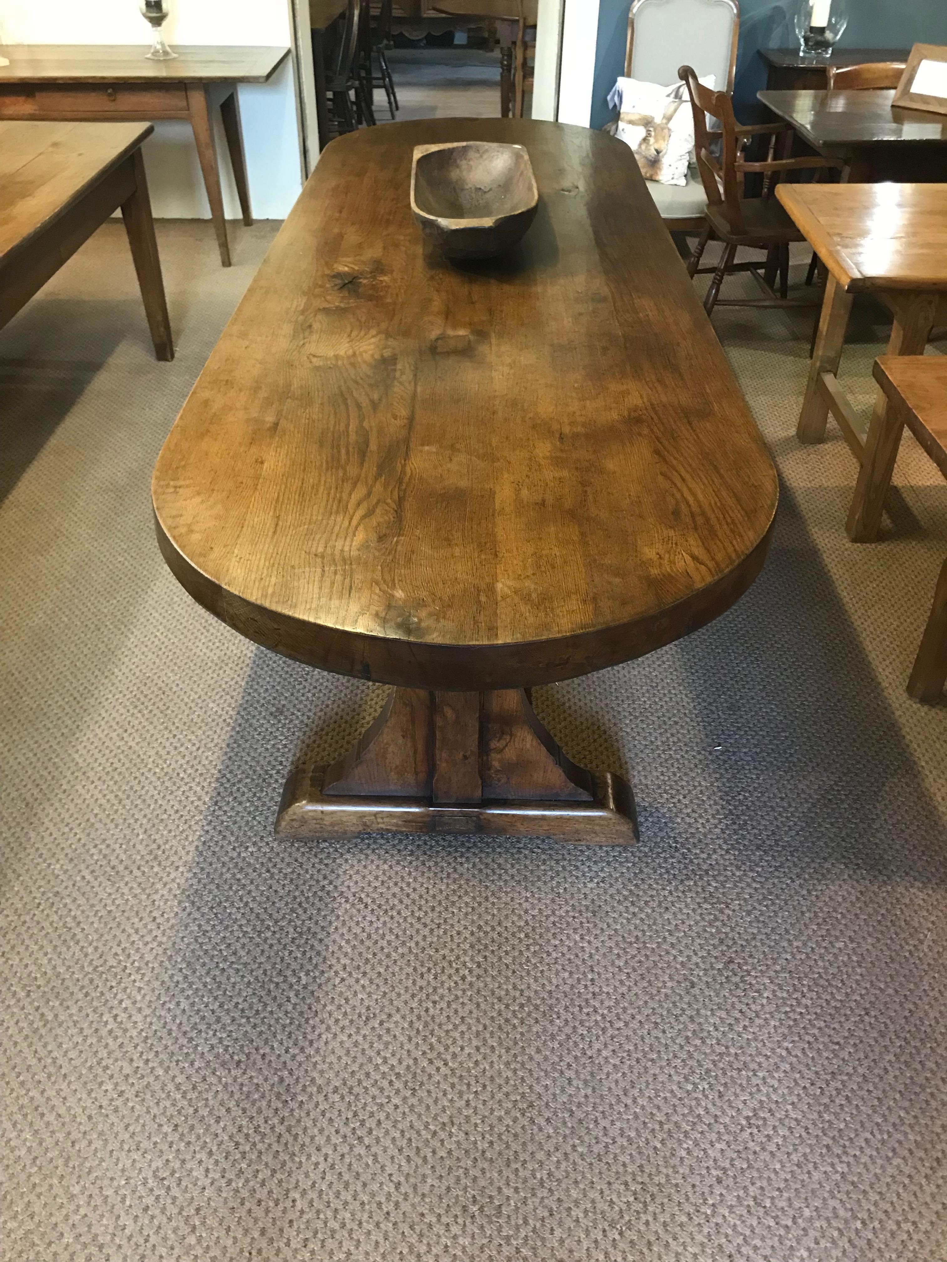 Hand-Crafted Large Antique Oval Oak 19th Century Table