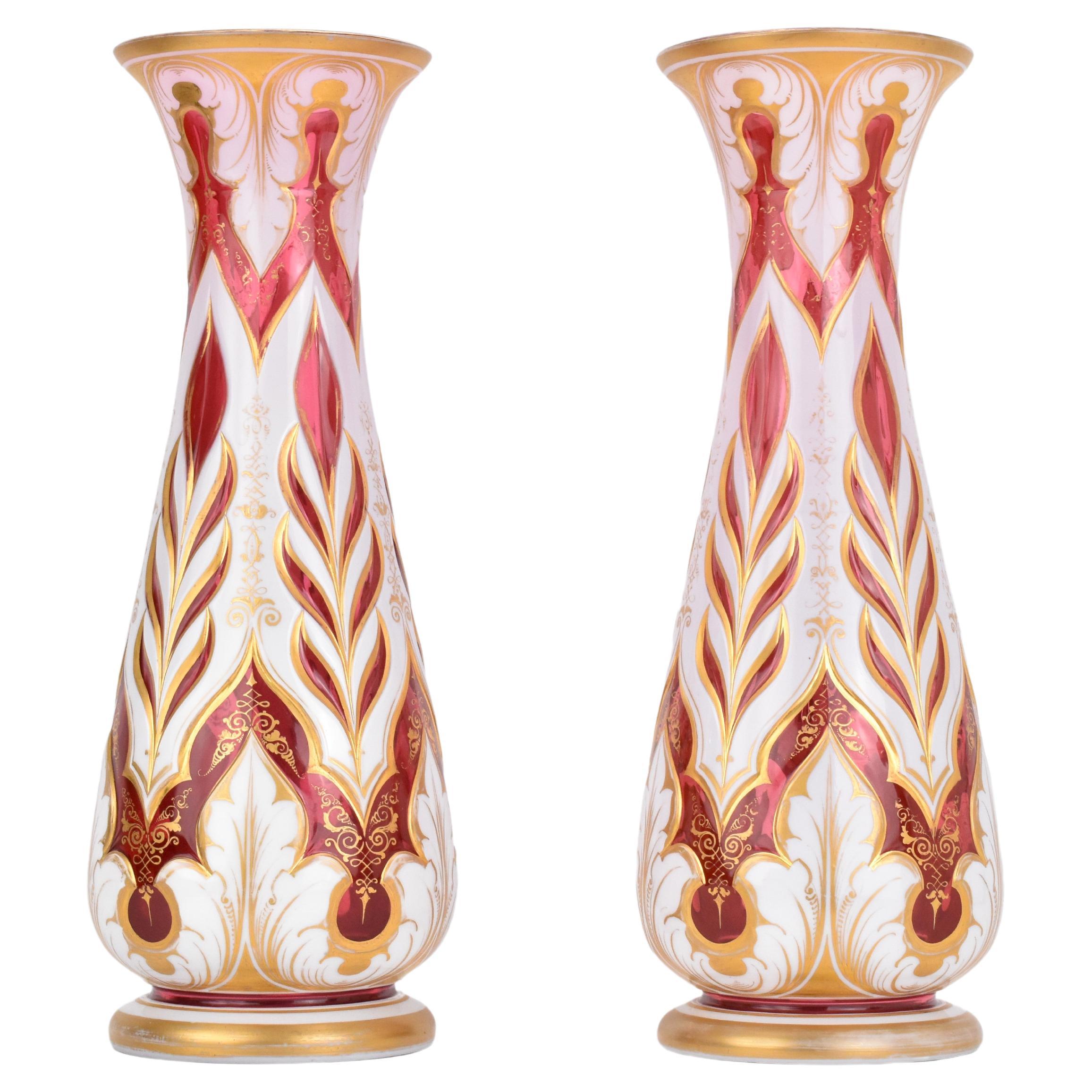 Gran Pareja Antigua de Jarrones de Bohemia de Vidrio Dorado Superpuesto, Siglo XIX