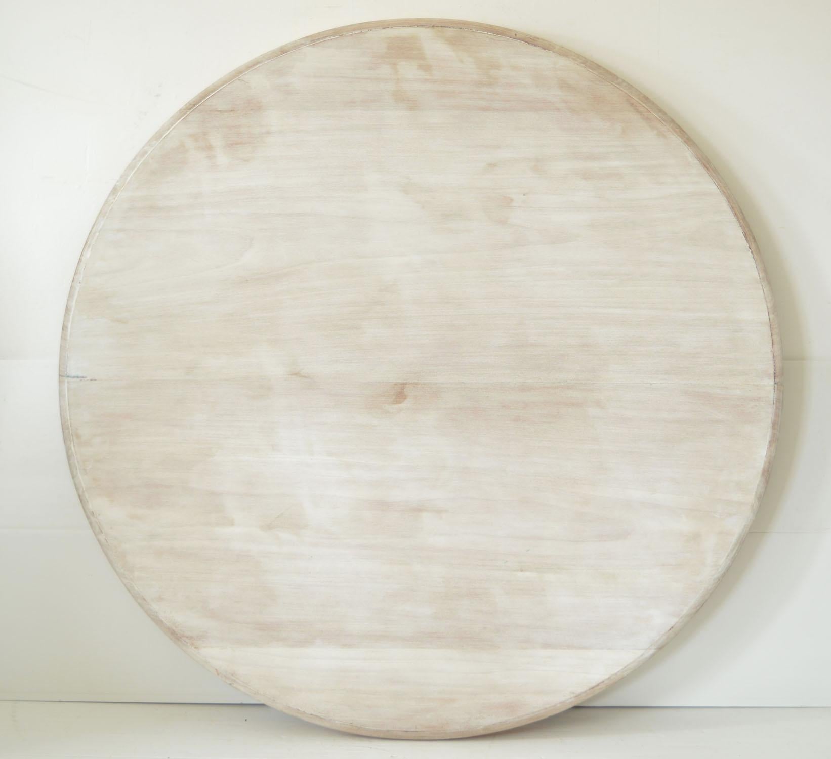 Mid-19th Century Large Antique Palladian Style Bleached Mahogany Round Table