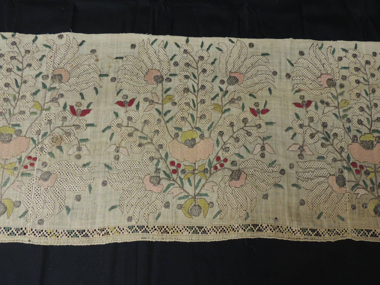 Large Turkish embroidered mesh floral textile.
Woven mesh with embroidered flowers and metallic silver threads details.
In shades of natural, peach, silver, pink, orange and red.
Ideal to frame or make a pillow.
Size: 13