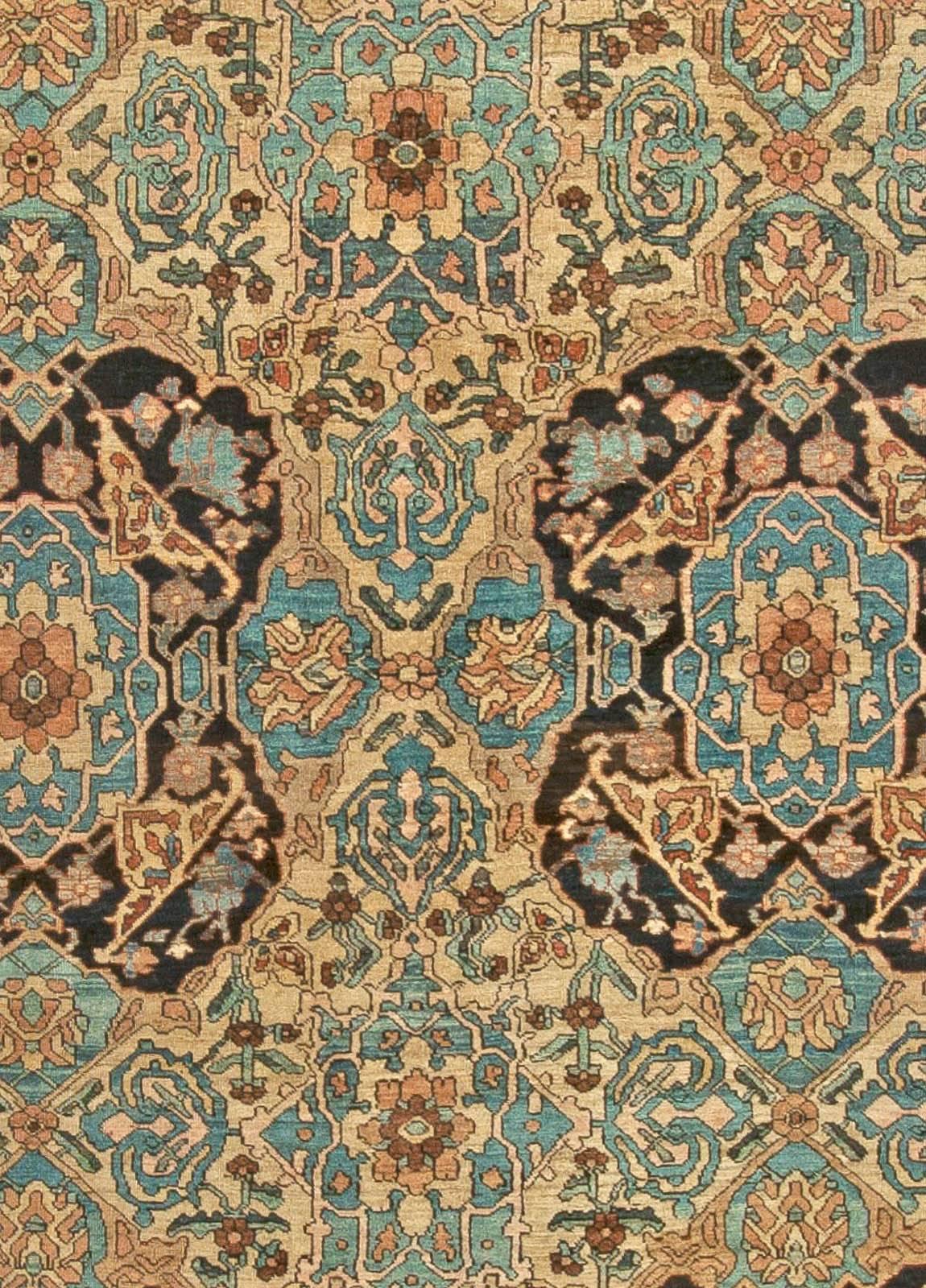 Large antique Persian Bakhtiari handmade wool carpet
Size: 14'2