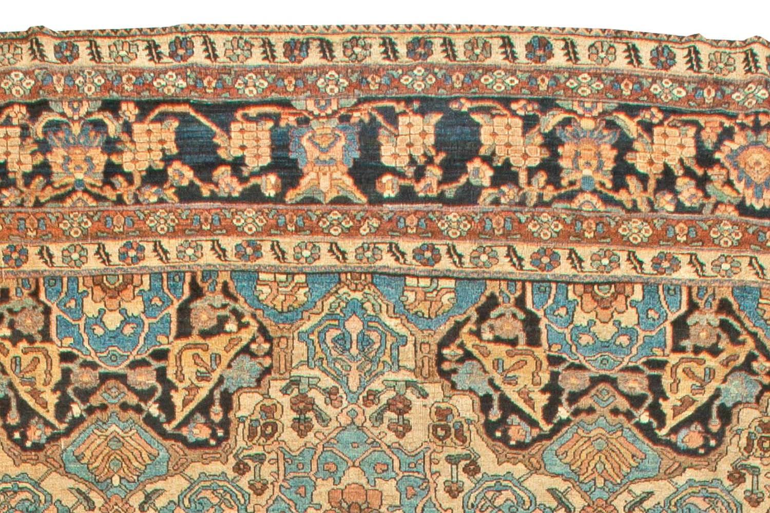 Large Antique Persian Bakhtiari Botanic Wool Rug In Good Condition For Sale In New York, NY