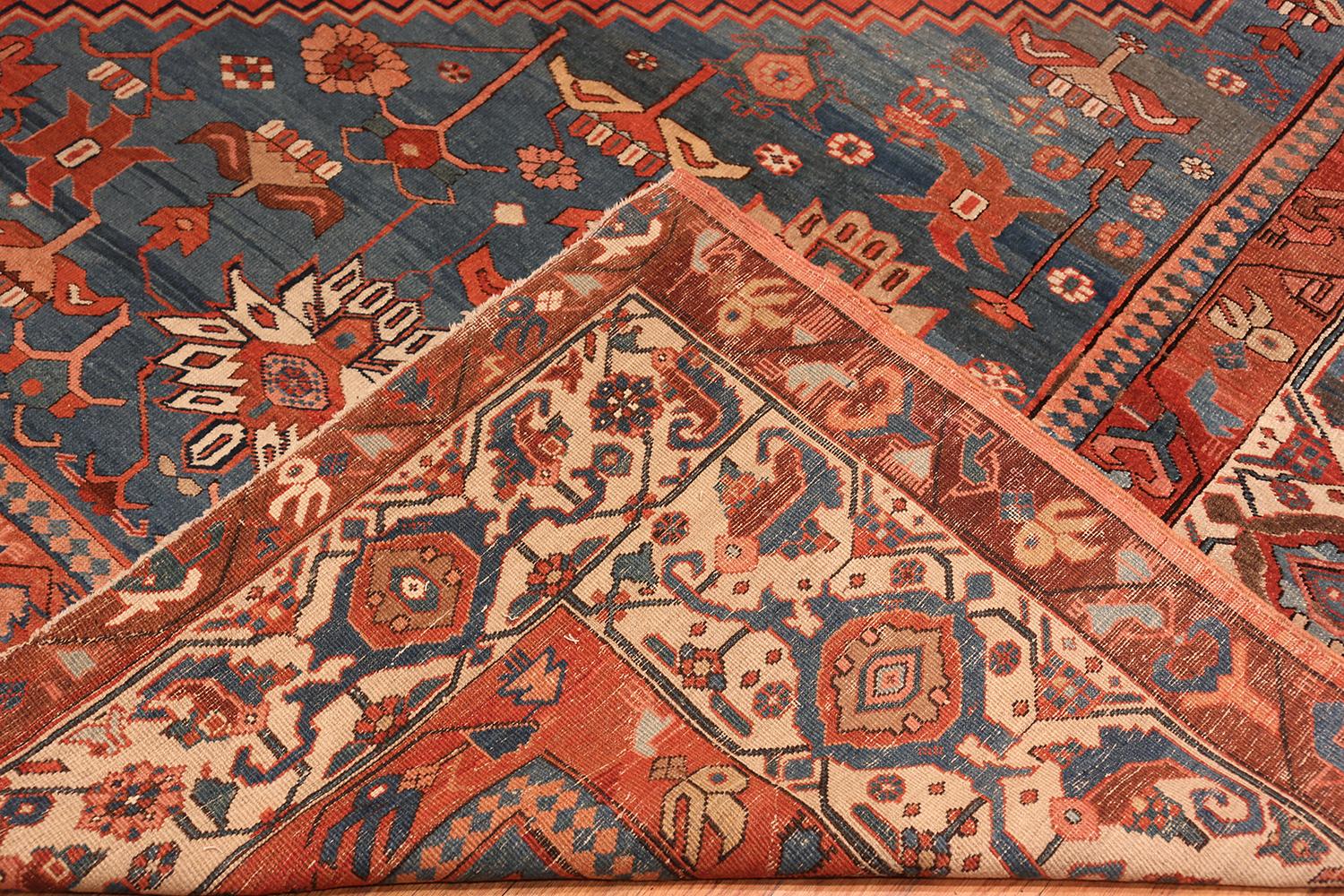 Large Antique Persian Bakshaish Rug. Size: 13 ft x 18 ft 2 in (3.96 m x 5.54 m) 1
