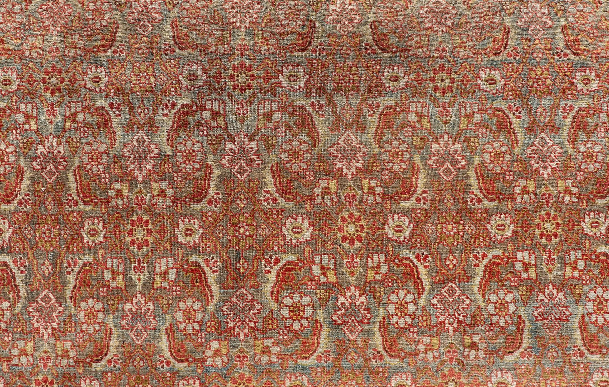 Large Antique Persian Bidjar Rug with Herati Design in Soft tones & Multi Colors For Sale 3