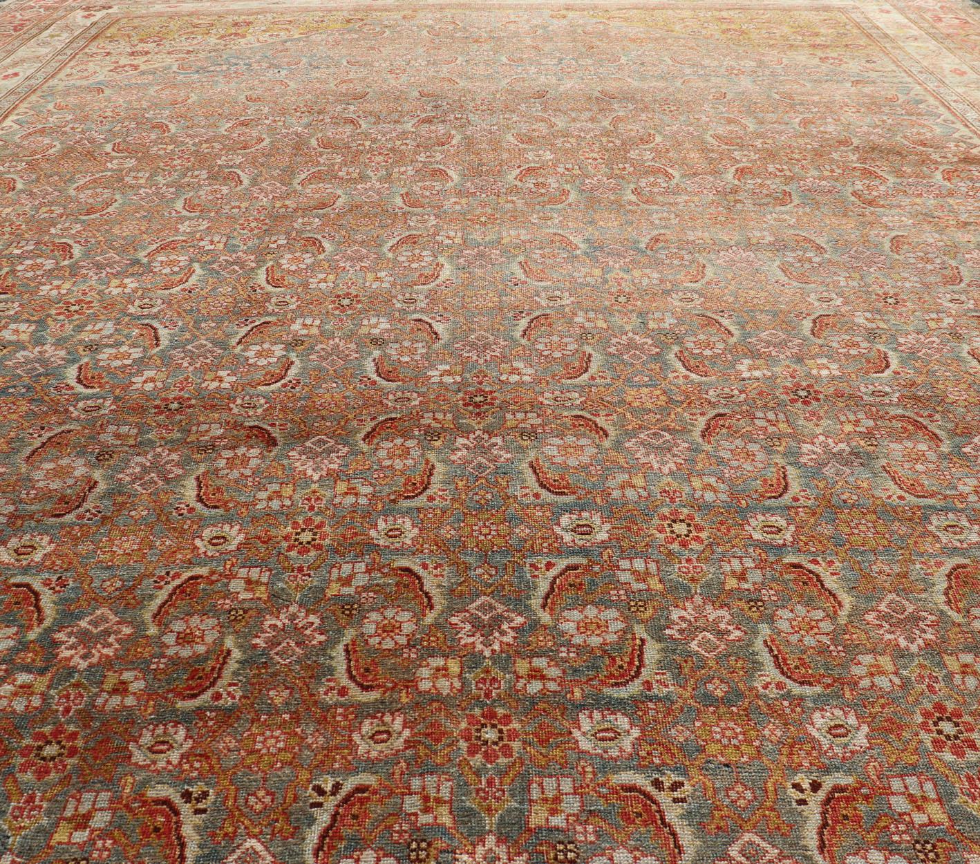 Large Antique Persian Bidjar Rug with Herati Design in Soft tones & Multi Colors For Sale 1
