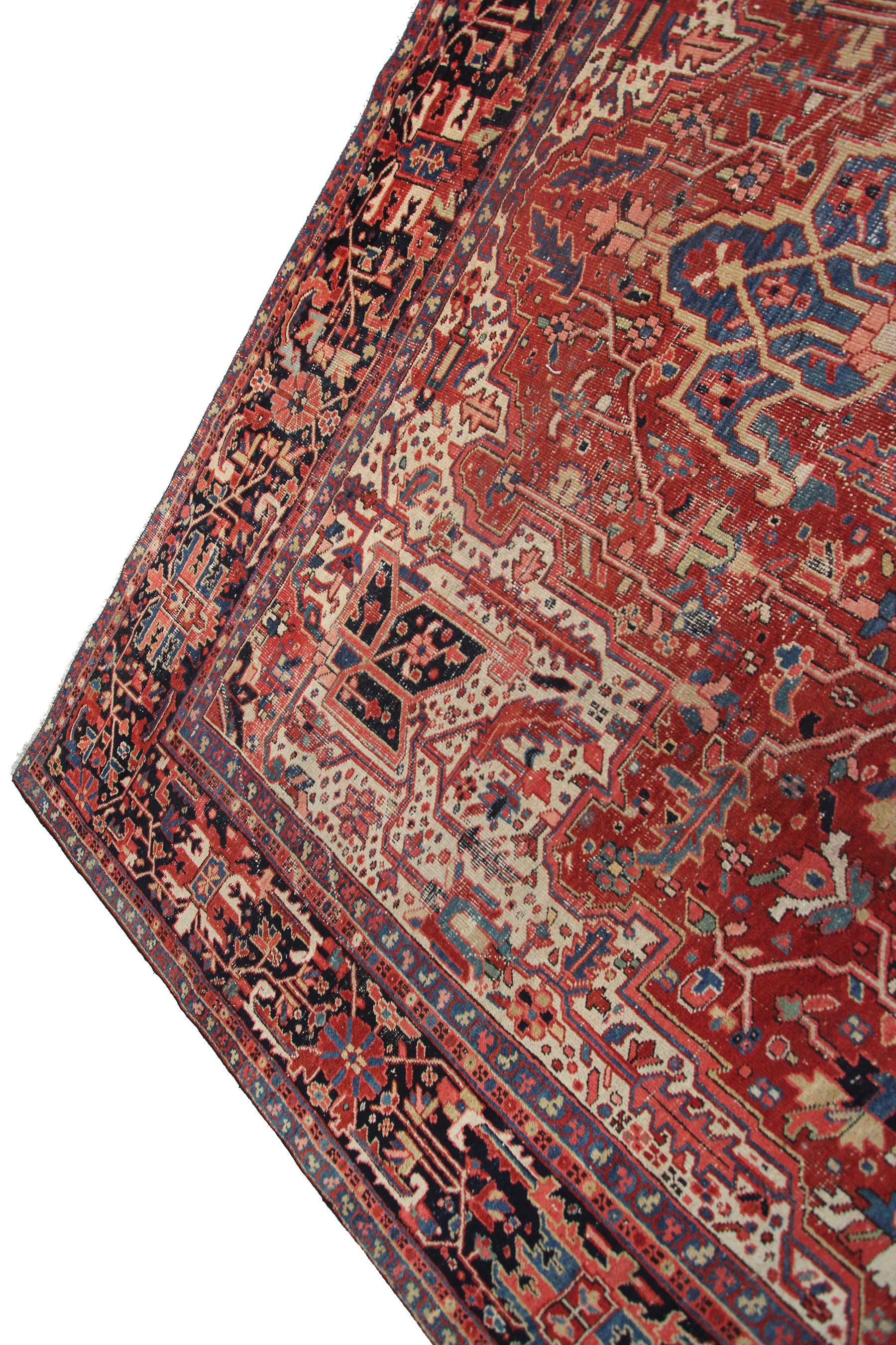 Wool Large Antique Persian Heriz Serapi Rug Geometric Antique Heriz For Sale