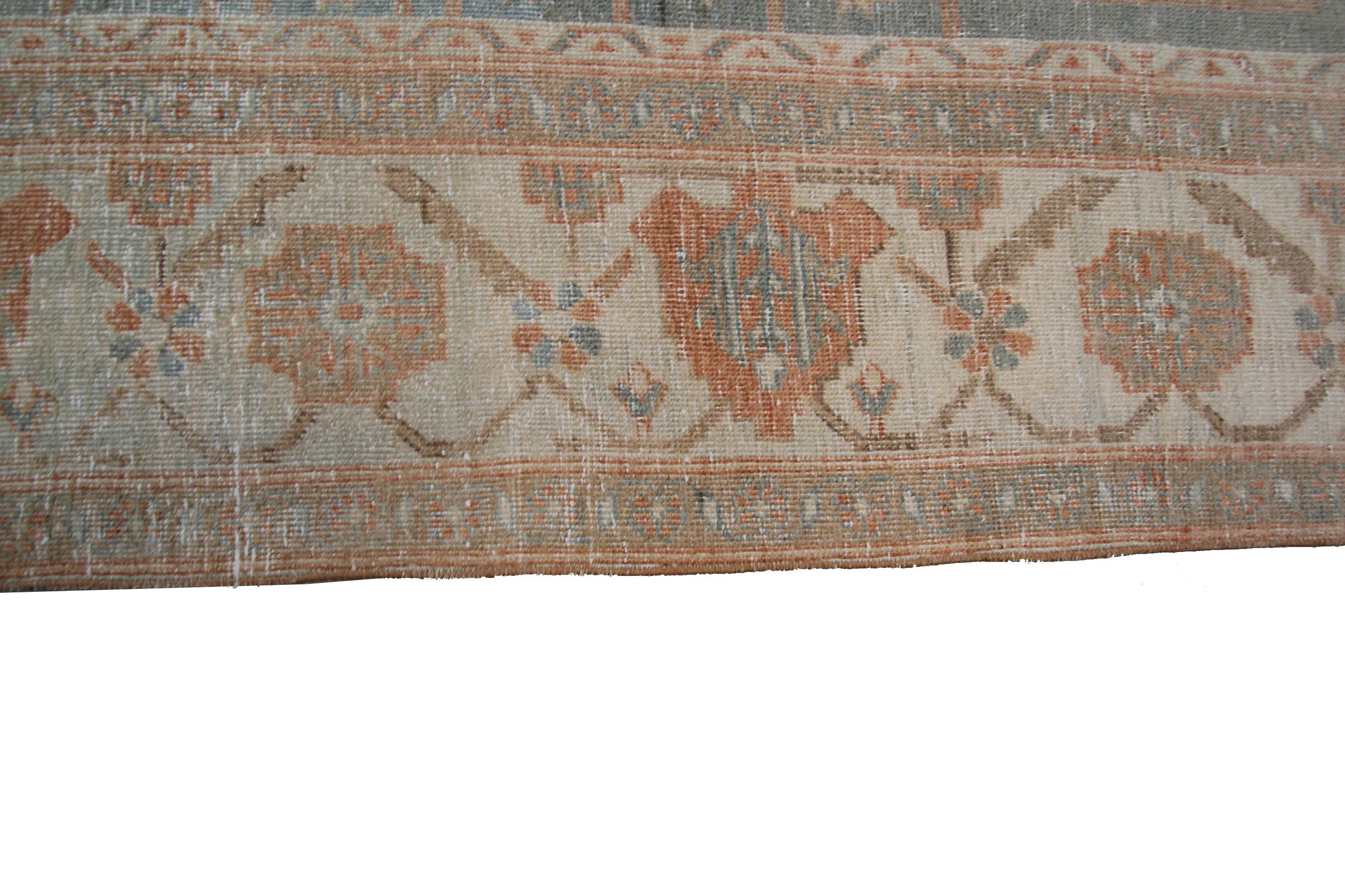 Large Antique Persian Heriz Serapi Rug Neutral Geometric Antique Heriz For Sale 2