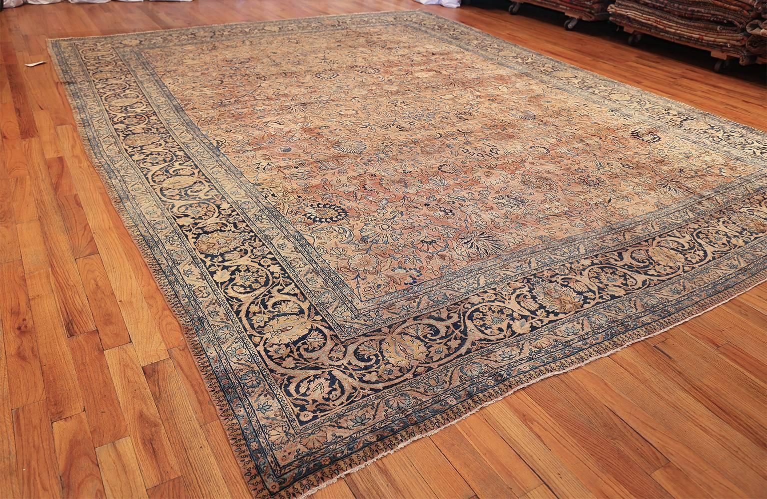 Antique Persian Kerman Rug. Size: 11 ft 10 in x 15 ft 6 in For Sale 1