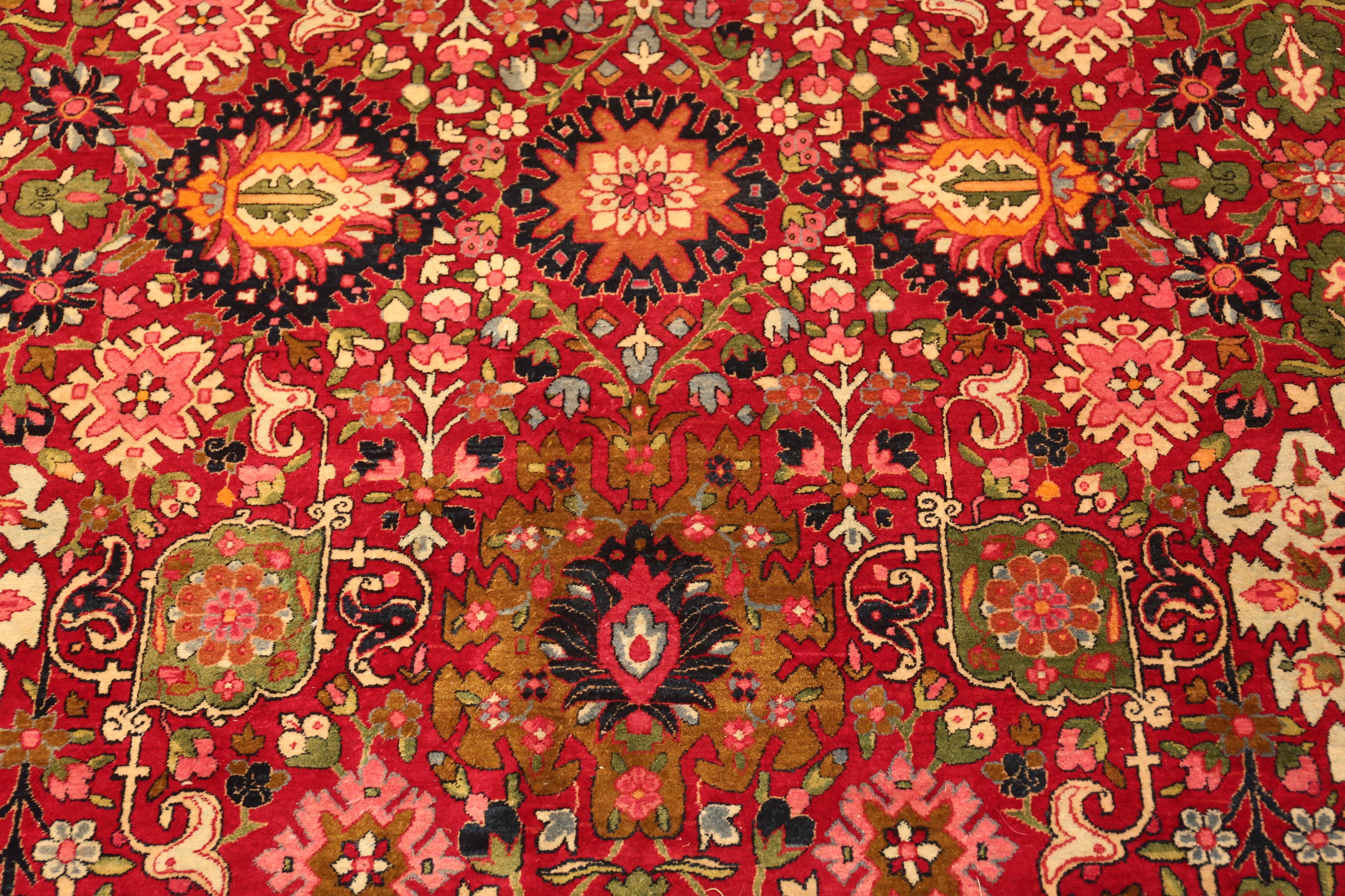 Wool Antique Persian Kerman Rug. Size: 11 ft 10 in x 20 ft For Sale
